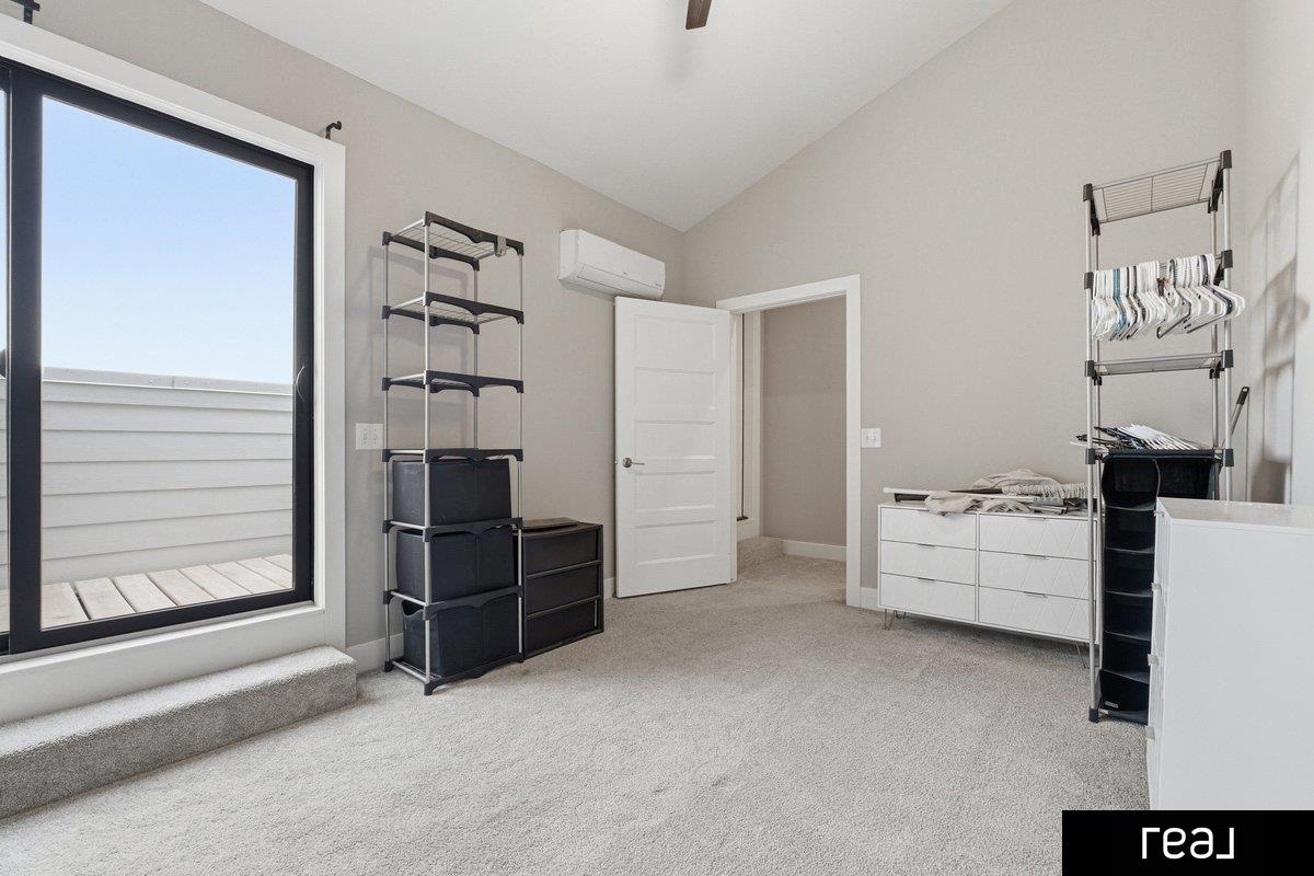 3117 mayberry Plaza, Omaha, NE, 68105