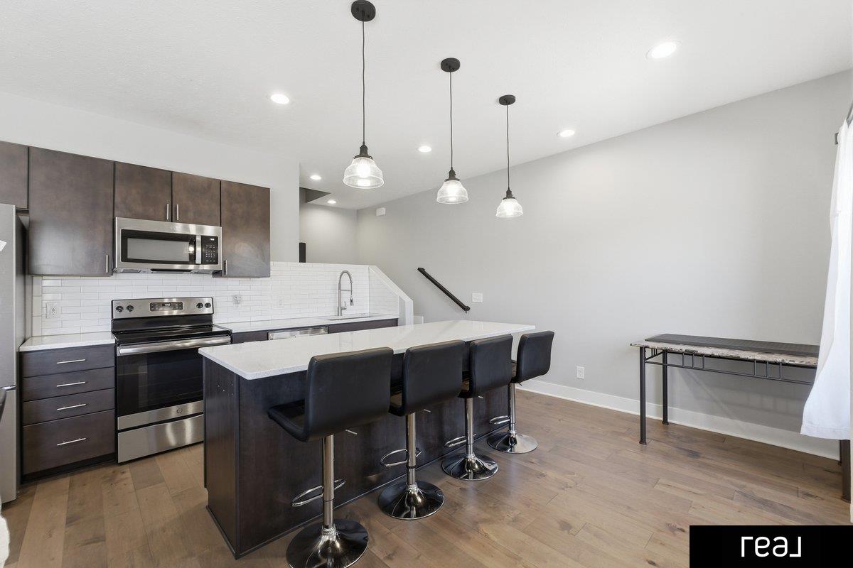 3117 mayberry Plaza, Omaha, NE, 68105