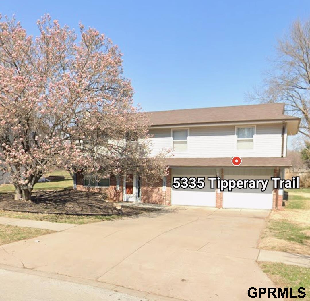 2610 Surrey Court, Lincoln, NE, 68512