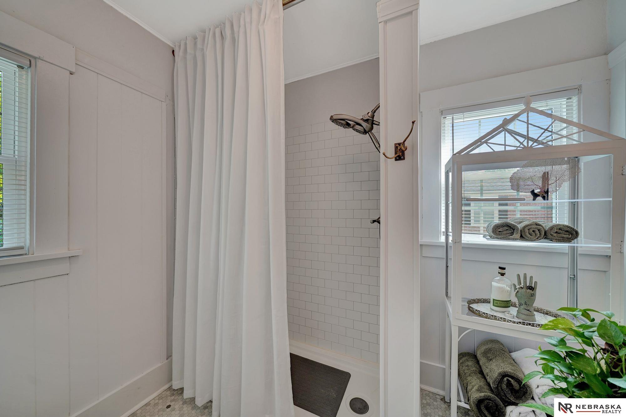 2702 Bradfield Drive, Lincoln, NE, 68502