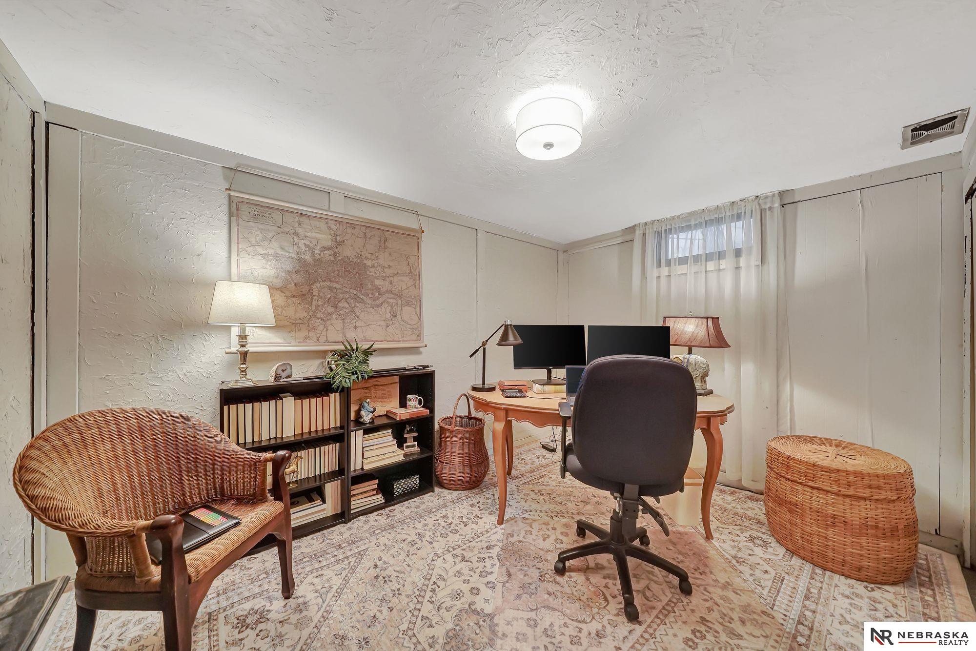 2702 Bradfield Drive, Lincoln, NE, 68502