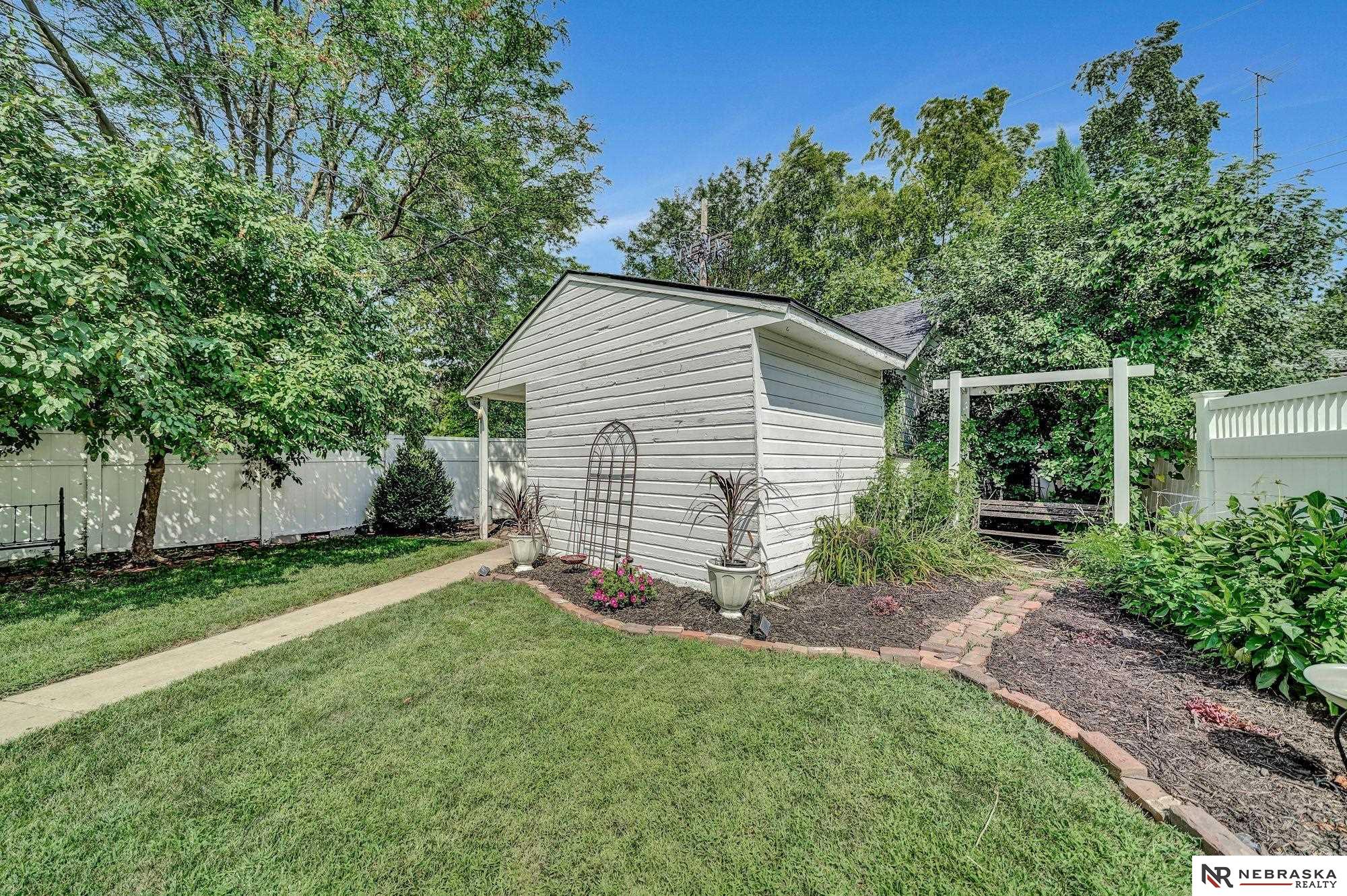 2702 Bradfield Drive, Lincoln, NE, 68502