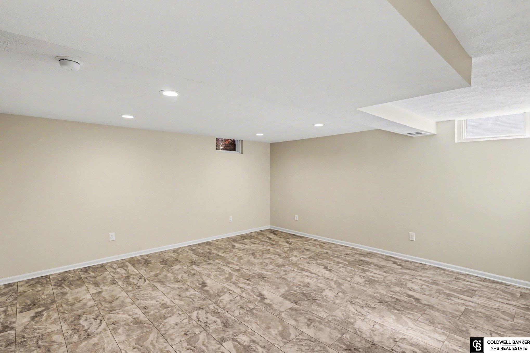 6700 S Bermuda Drive, Lincoln, NE, 68506