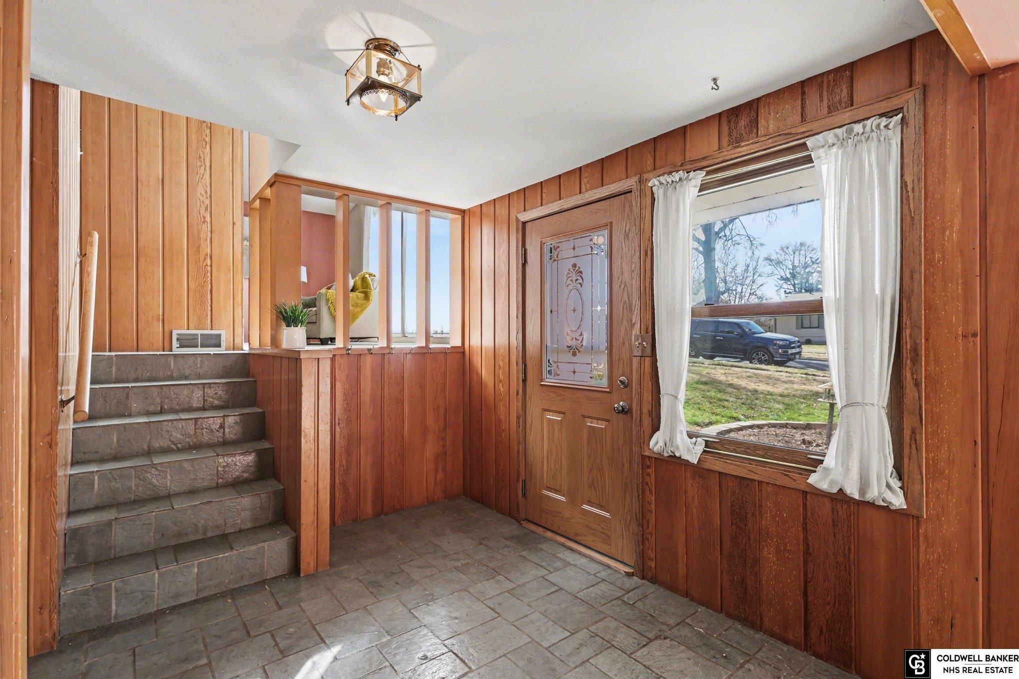 6700 S Bermuda Drive, Lincoln, NE, 68506