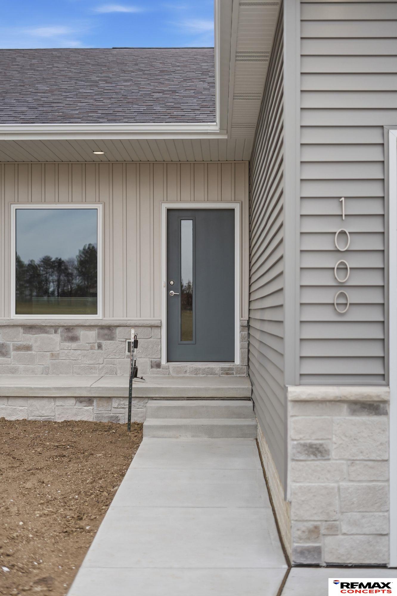 1000 W Sand Dunes Road, Lincoln, NE, 68523