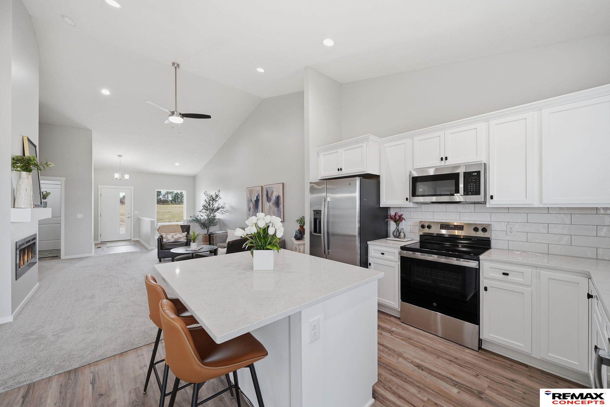 1000 W Sand Dunes Road, Lincoln, NE, 68523