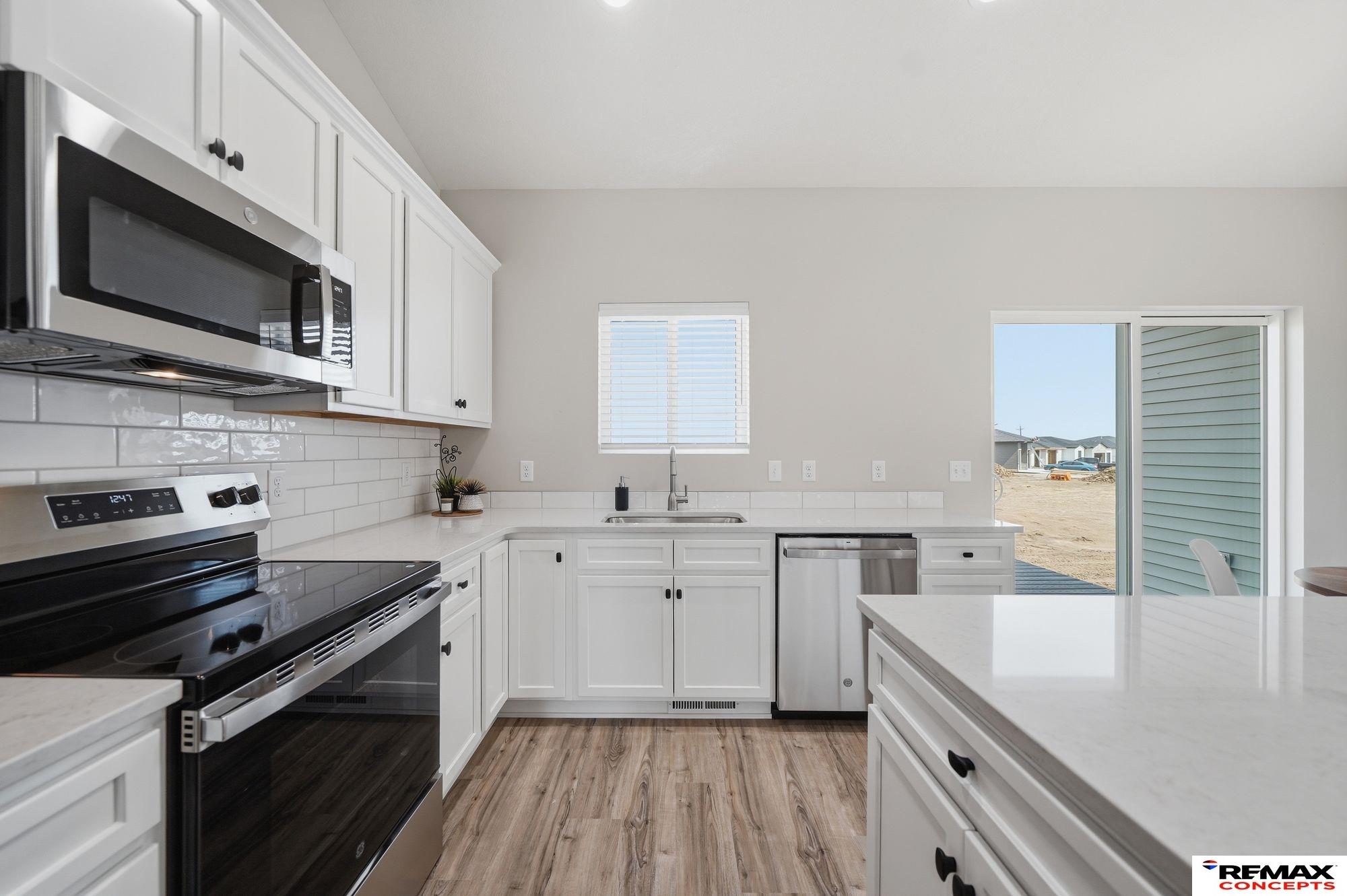 1000 W Sand Dunes Road, Lincoln, NE, 68523