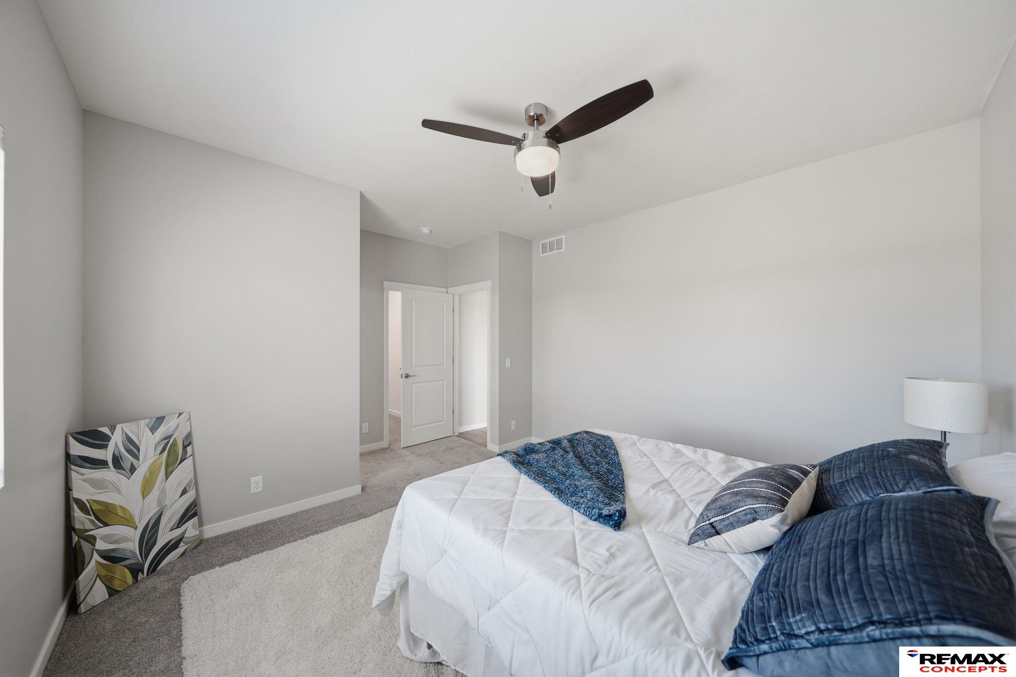 1000 W Sand Dunes Road, Lincoln, NE, 68523