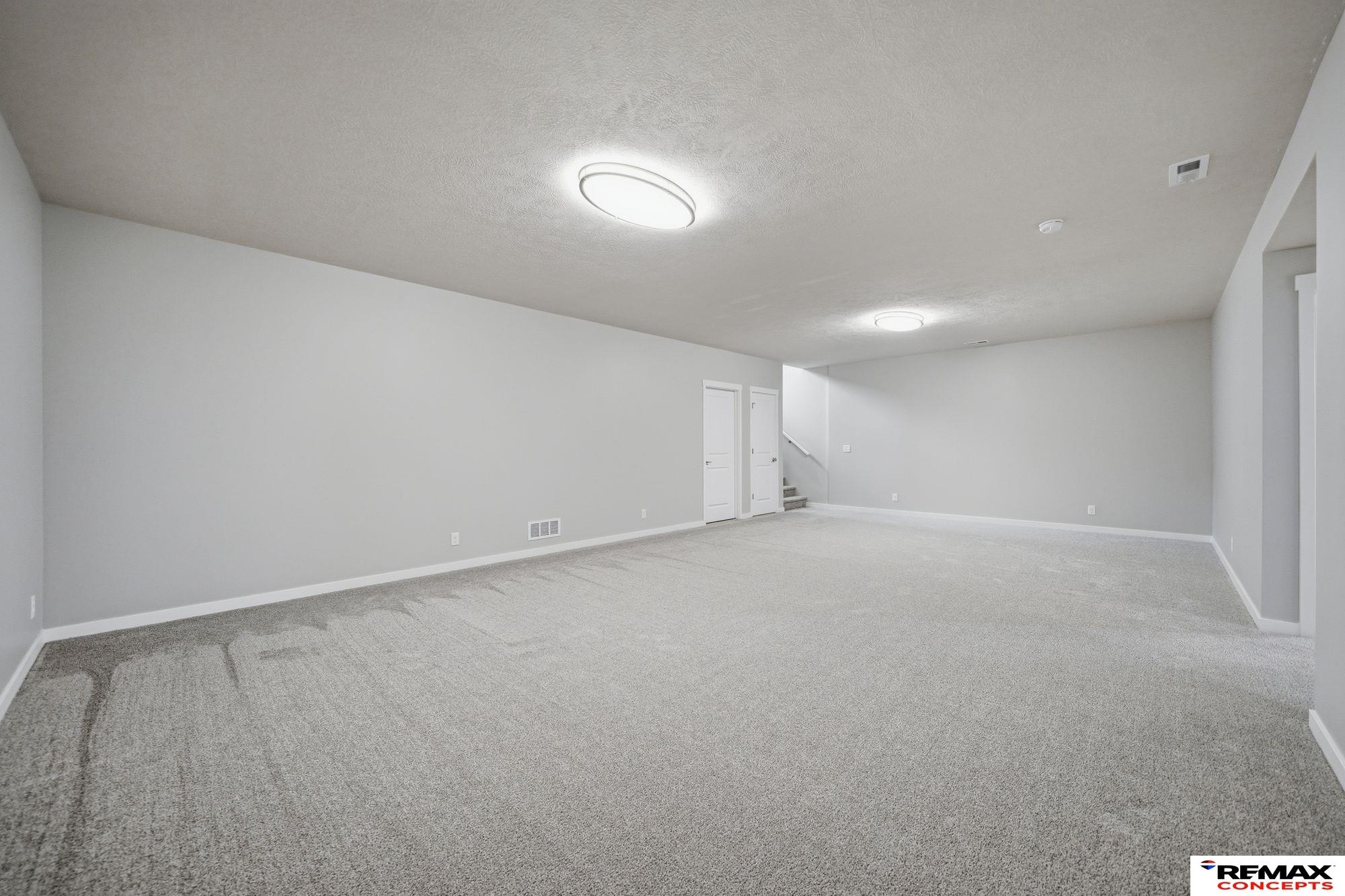 1000 W Sand Dunes Road, Lincoln, NE, 68523