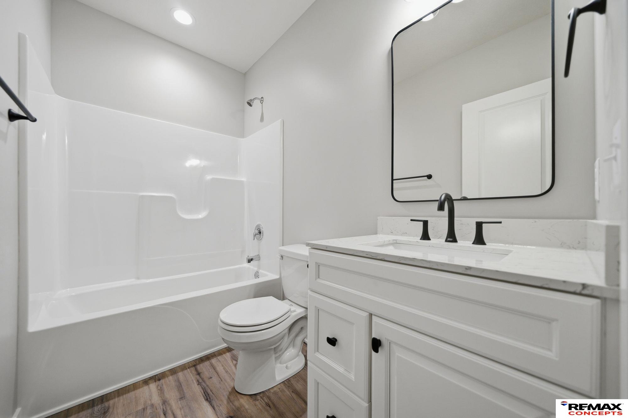 1000 W Sand Dunes Road, Lincoln, NE, 68523