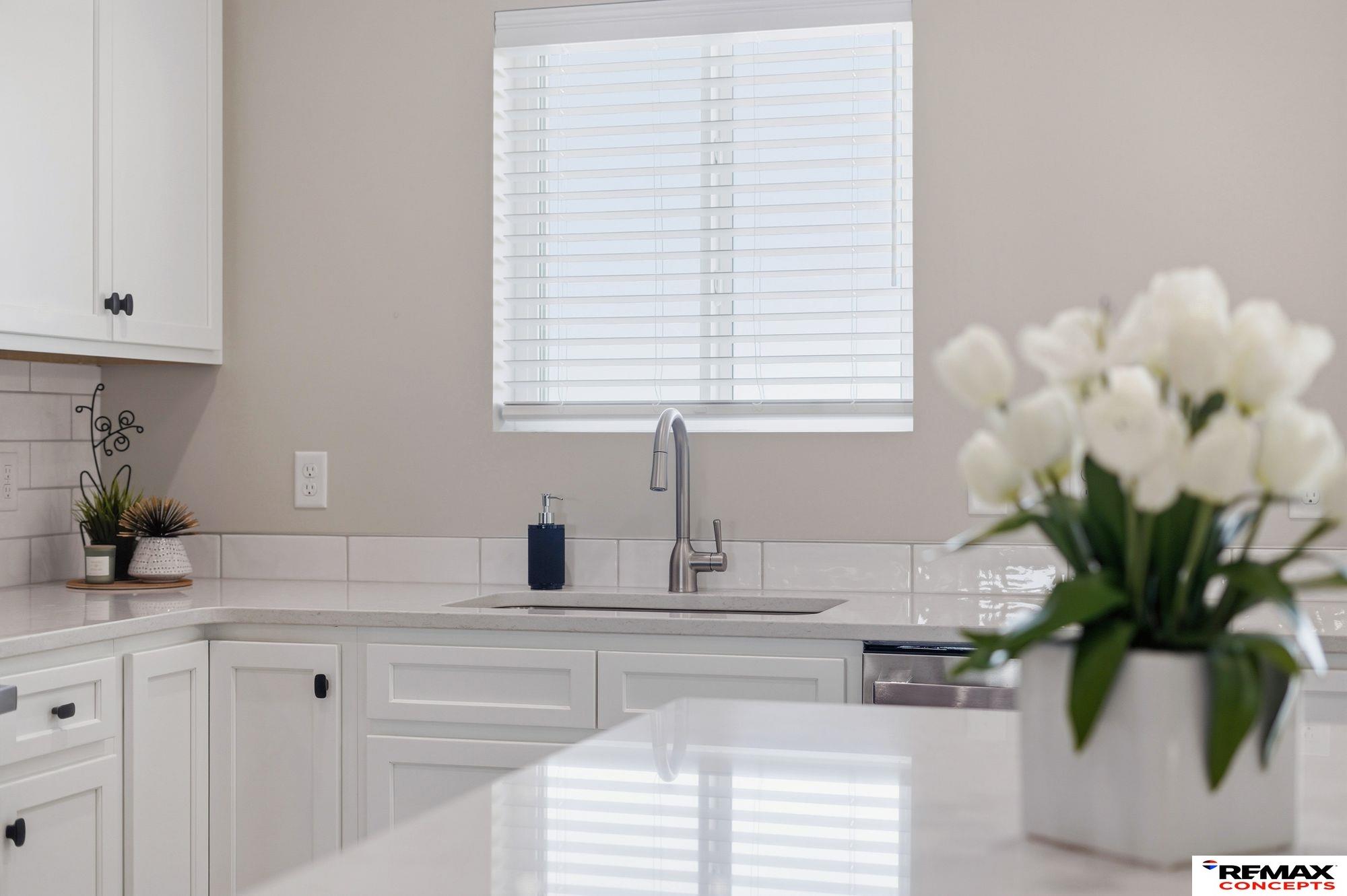 1000 W Sand Dunes Road, Lincoln, NE, 68523