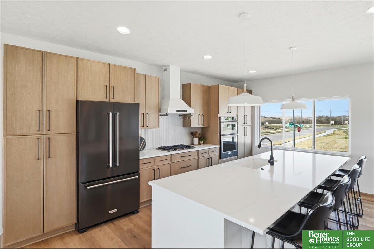 8177 185 Street, Omaha, NE, 68136