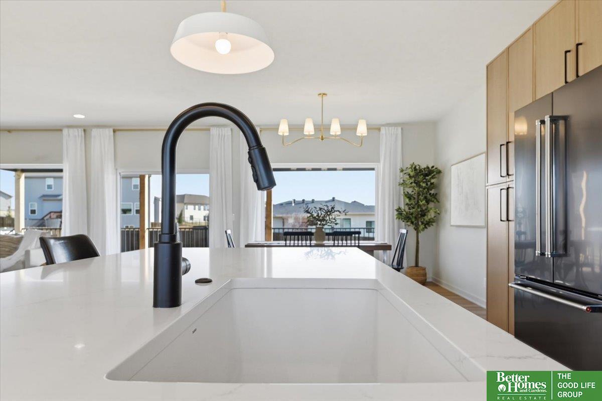 8177 185 Street, Omaha, NE, 68136