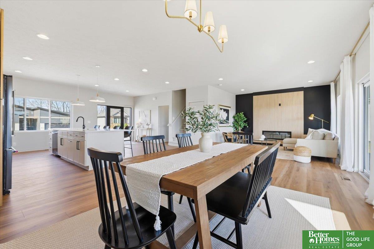 8177 185 Street, Omaha, NE, 68136