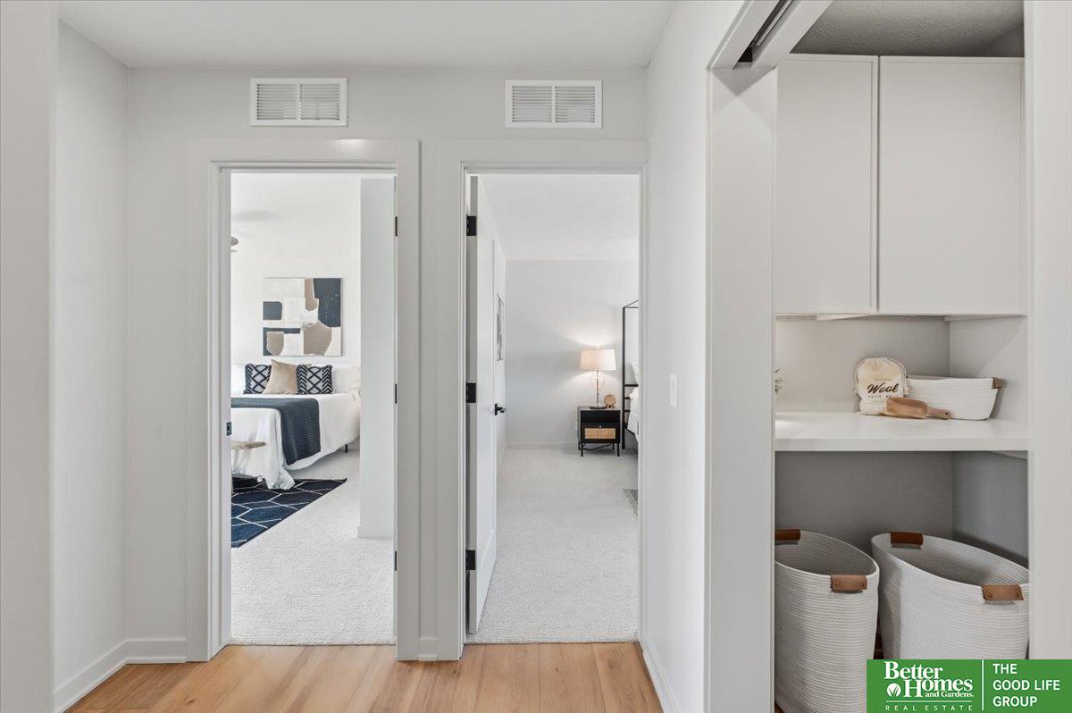 8177 185 Street, Omaha, NE, 68136