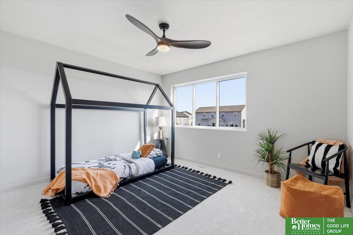 8177 185 Street, Omaha, NE, 68136