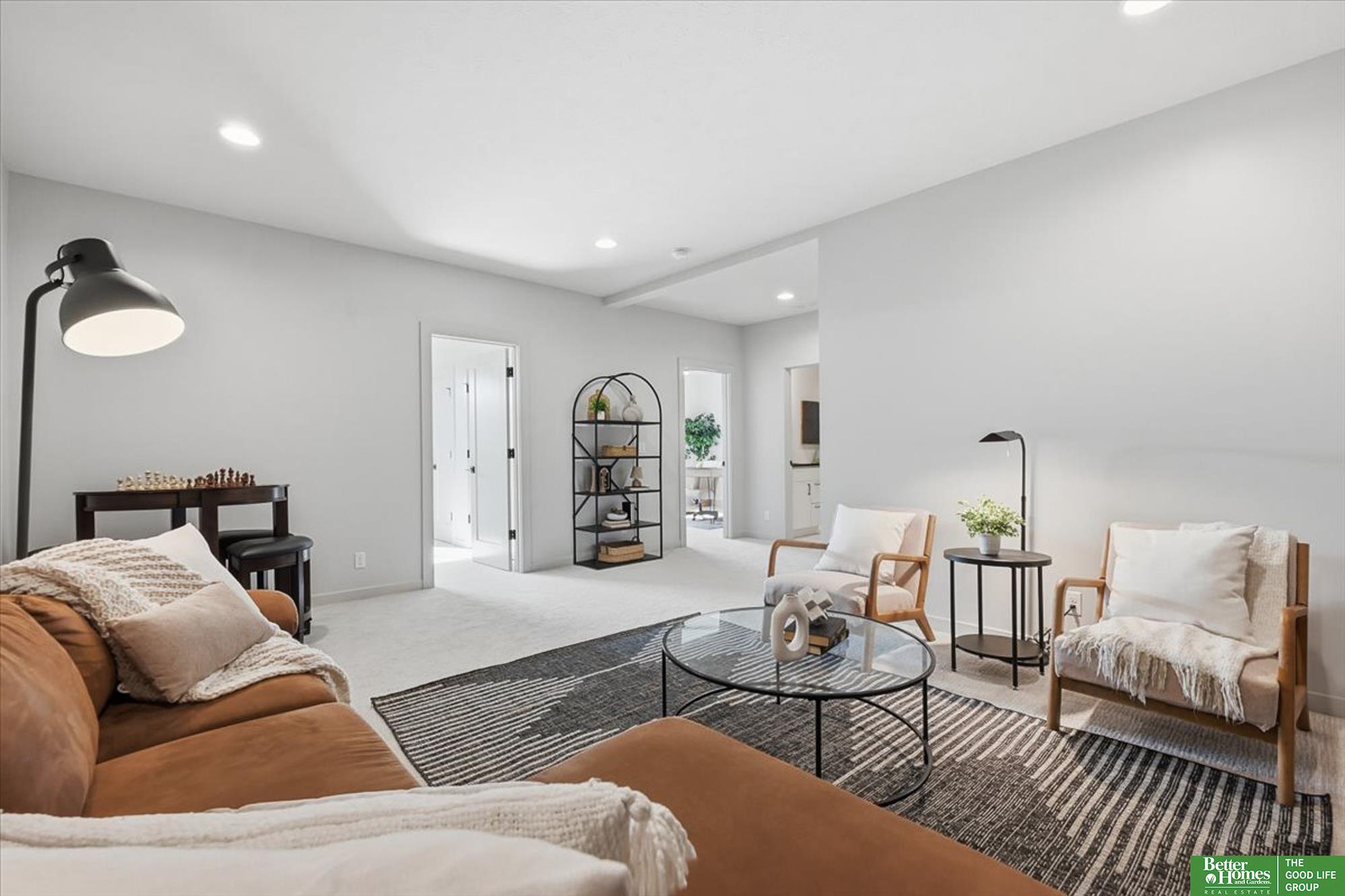 8177 185 Street, Omaha, NE, 68136