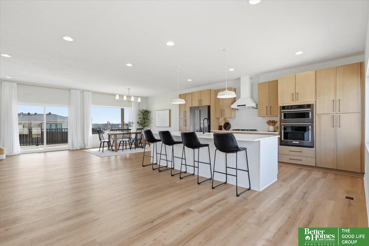 8177 185 Street, Omaha, NE, 68136