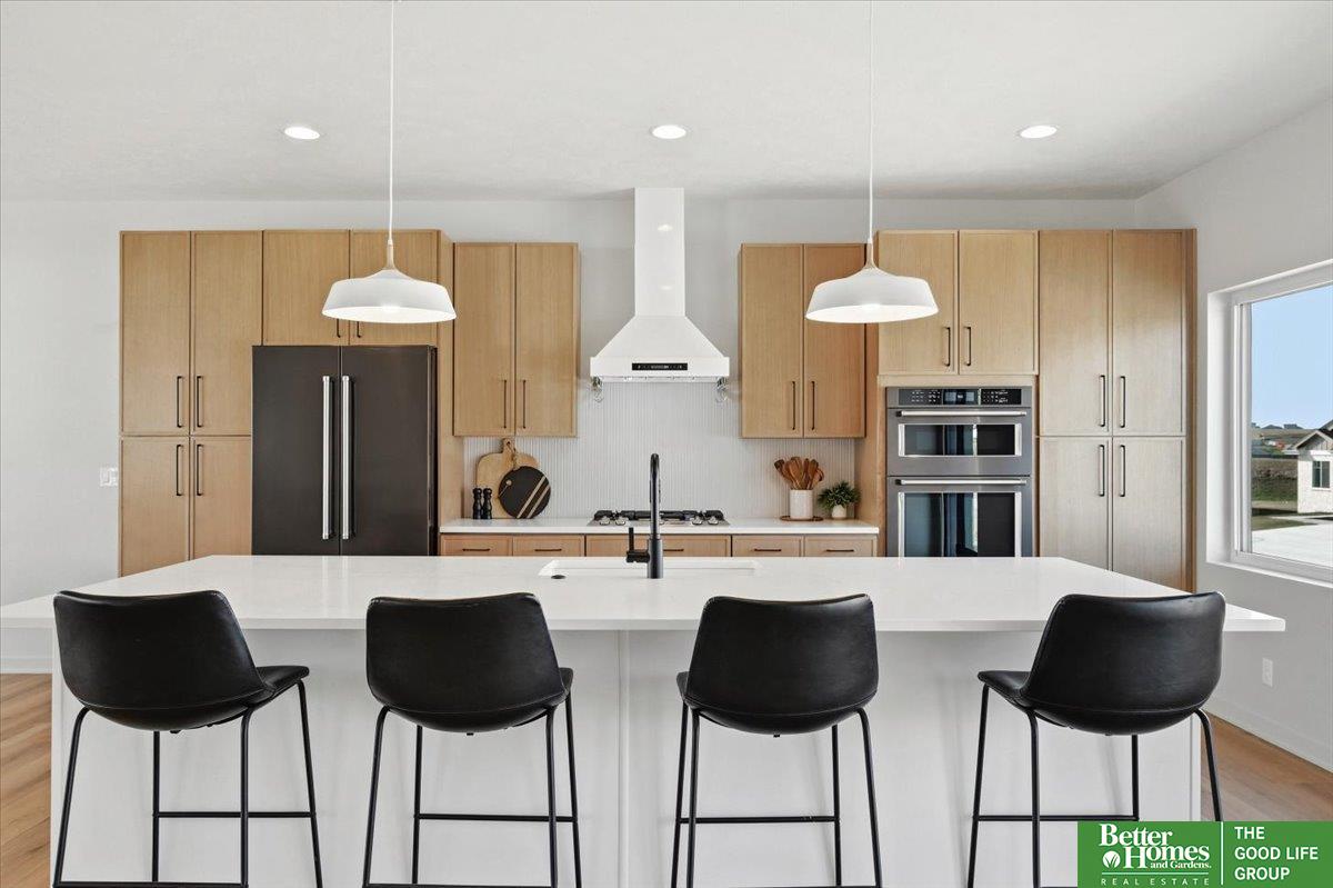 8177 185 Street, Omaha, NE, 68136