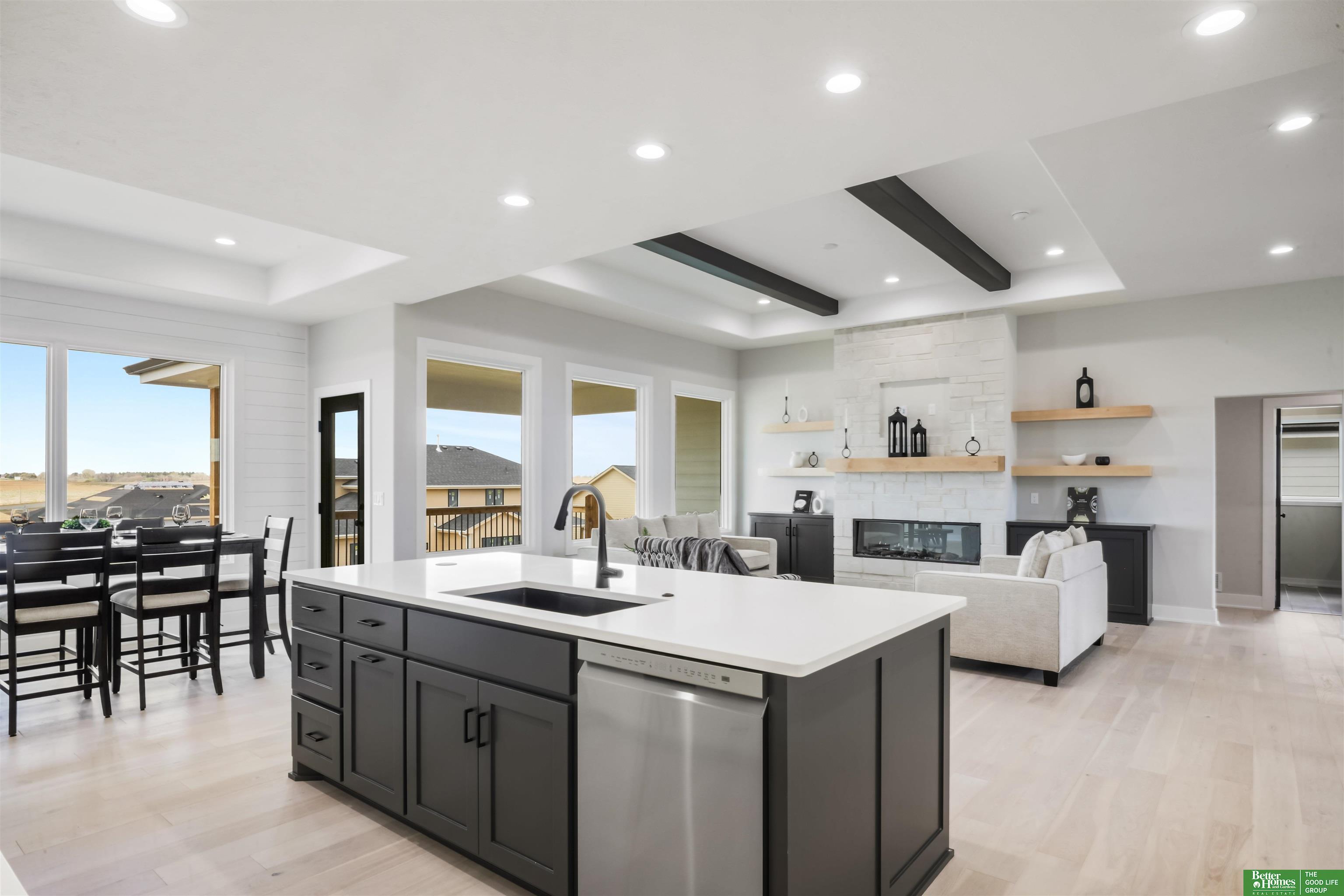 5430 212 Avenue, Elkhorn, NE, 68022