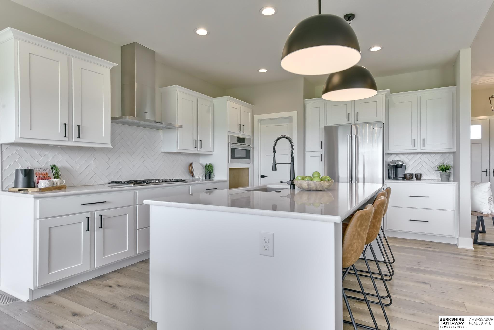 3020 S 209th Court, Elkhorn, NE, 68022