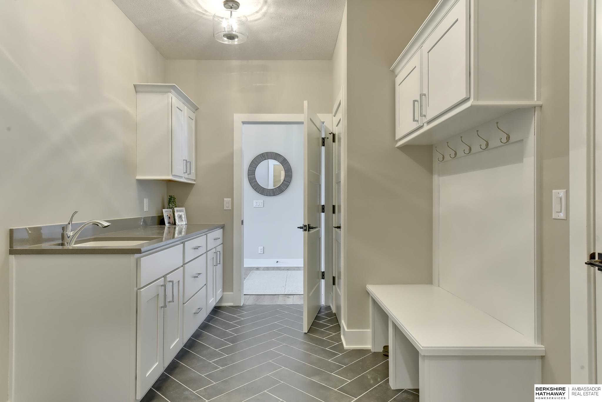 3020 S 209th Court, Elkhorn, NE, 68022