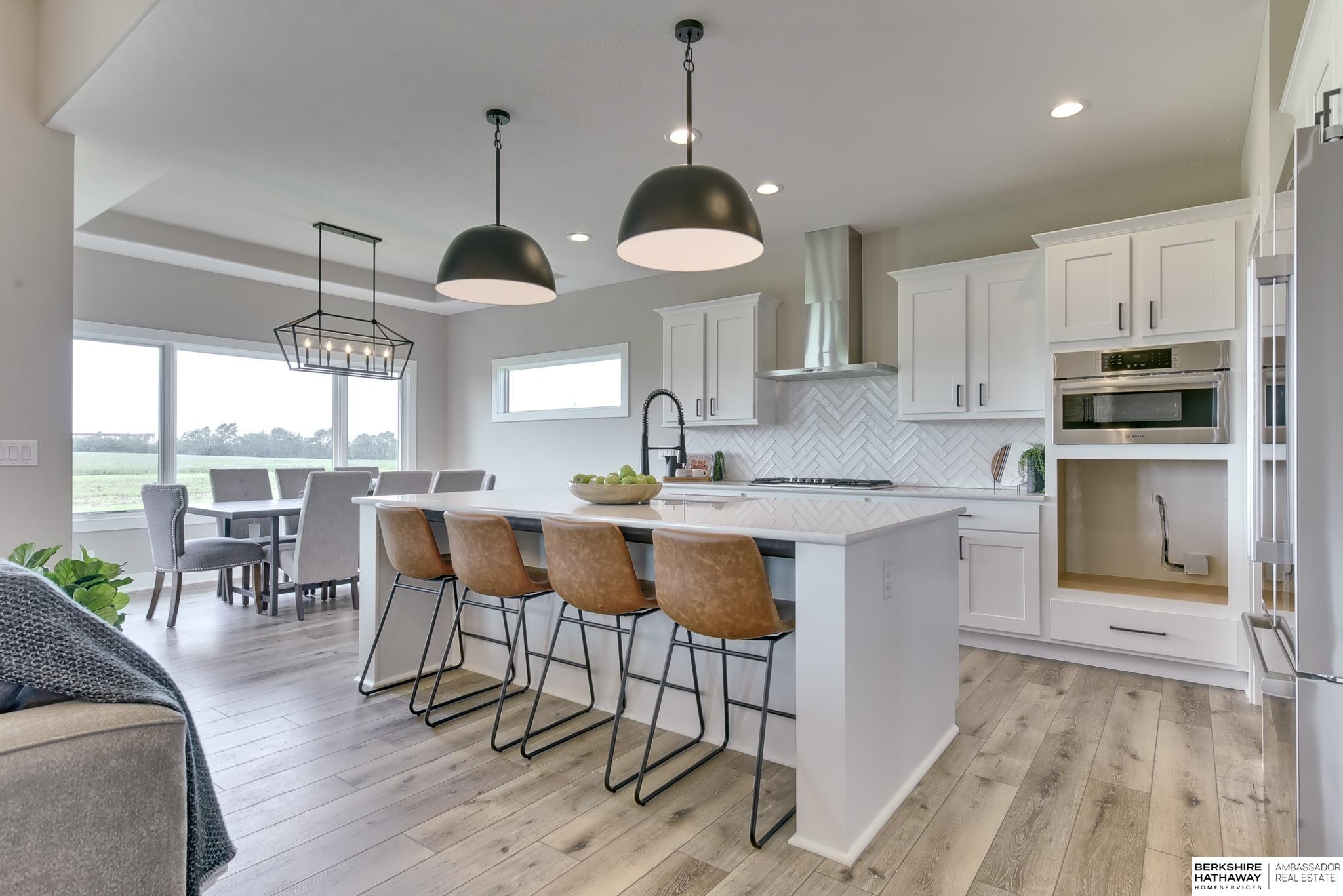 3020 S 209th Court, Elkhorn, NE, 68022