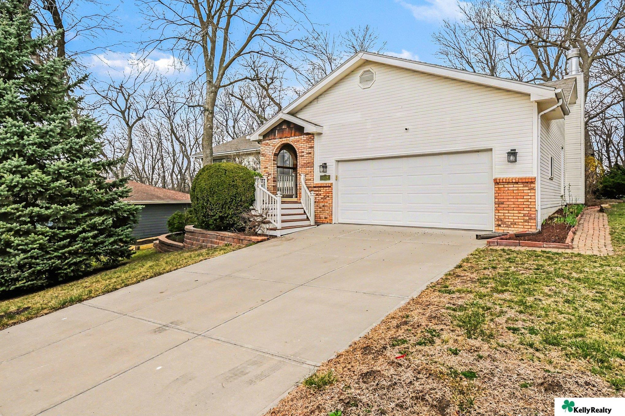 3406 Lynnwood Drive, Bellevue, NE, 68123