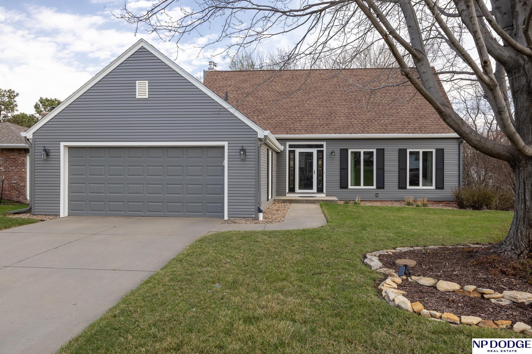6600 Crooked Creek Drive, Lincoln, NE, 68516