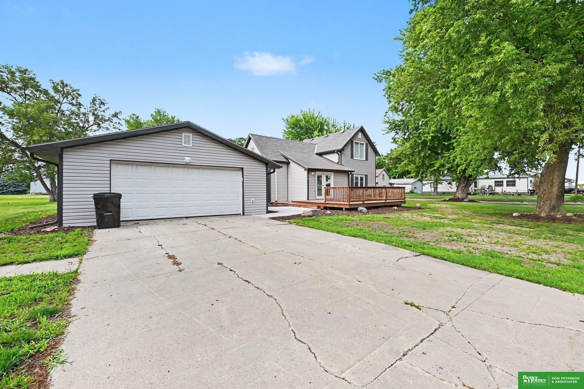 318 S 1st Street, Pender, NE 68047 — MLS #22608700 — photo 3 of 30