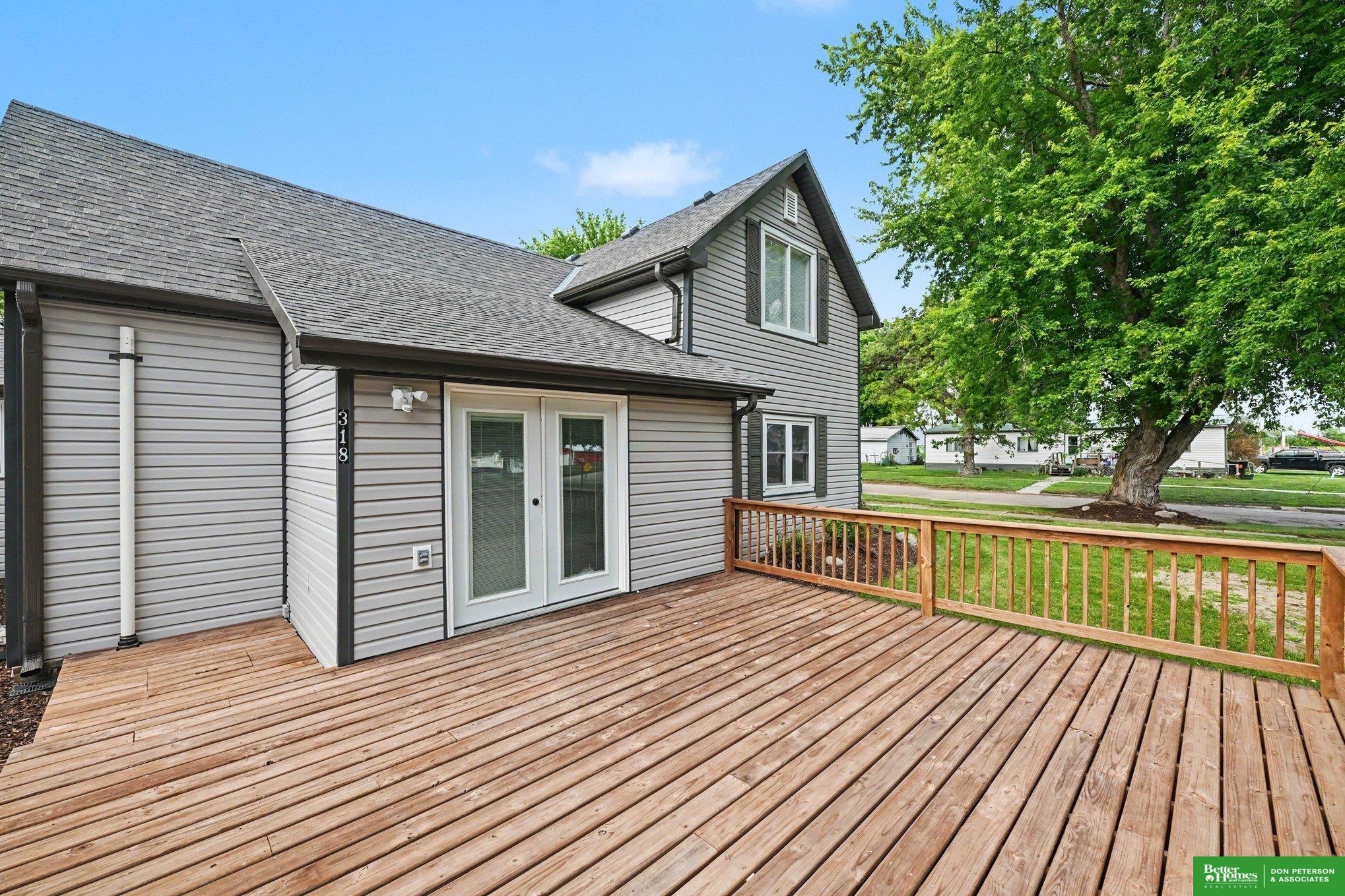 318 S 1st Street, Pender, NE 68047 — MLS #22608700 — photo 5 of 30