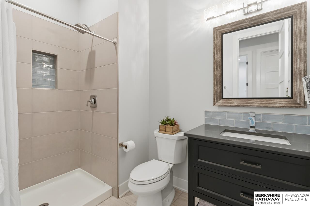 6403 295 Street, Valley, NE, 68064