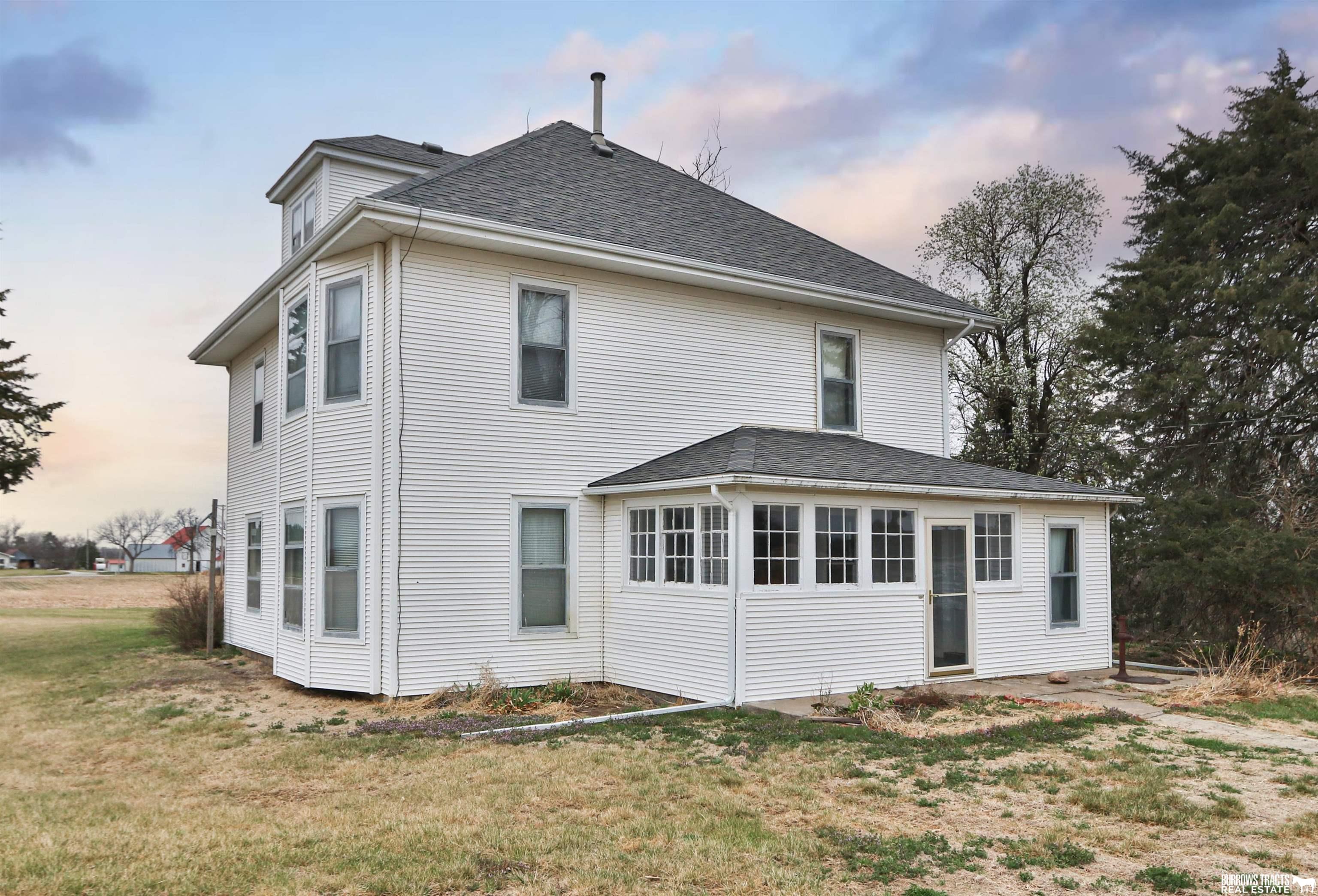 1757 52 Road, Talmage, NE, 68448