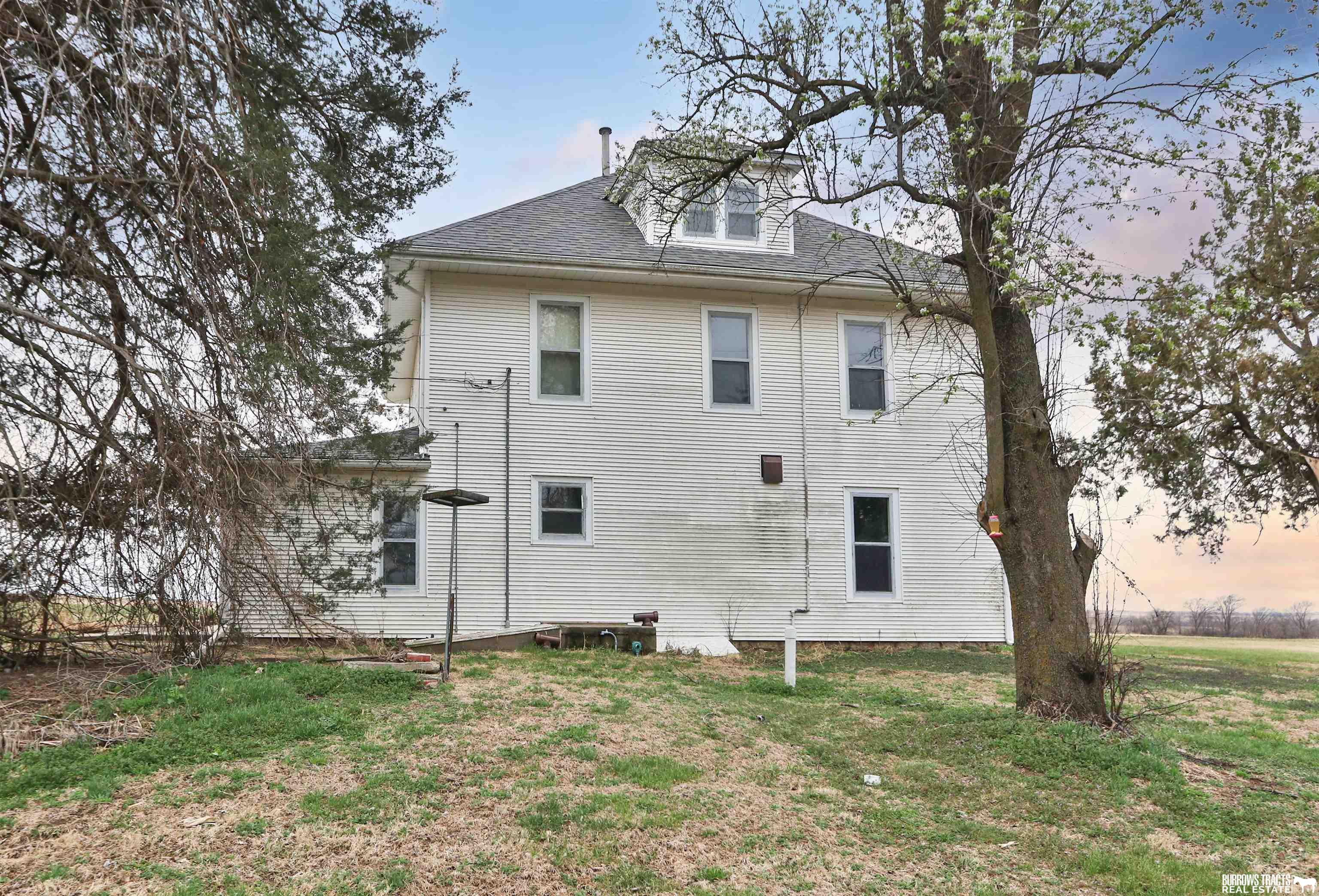 1757 52 Road, Talmage, NE, 68448