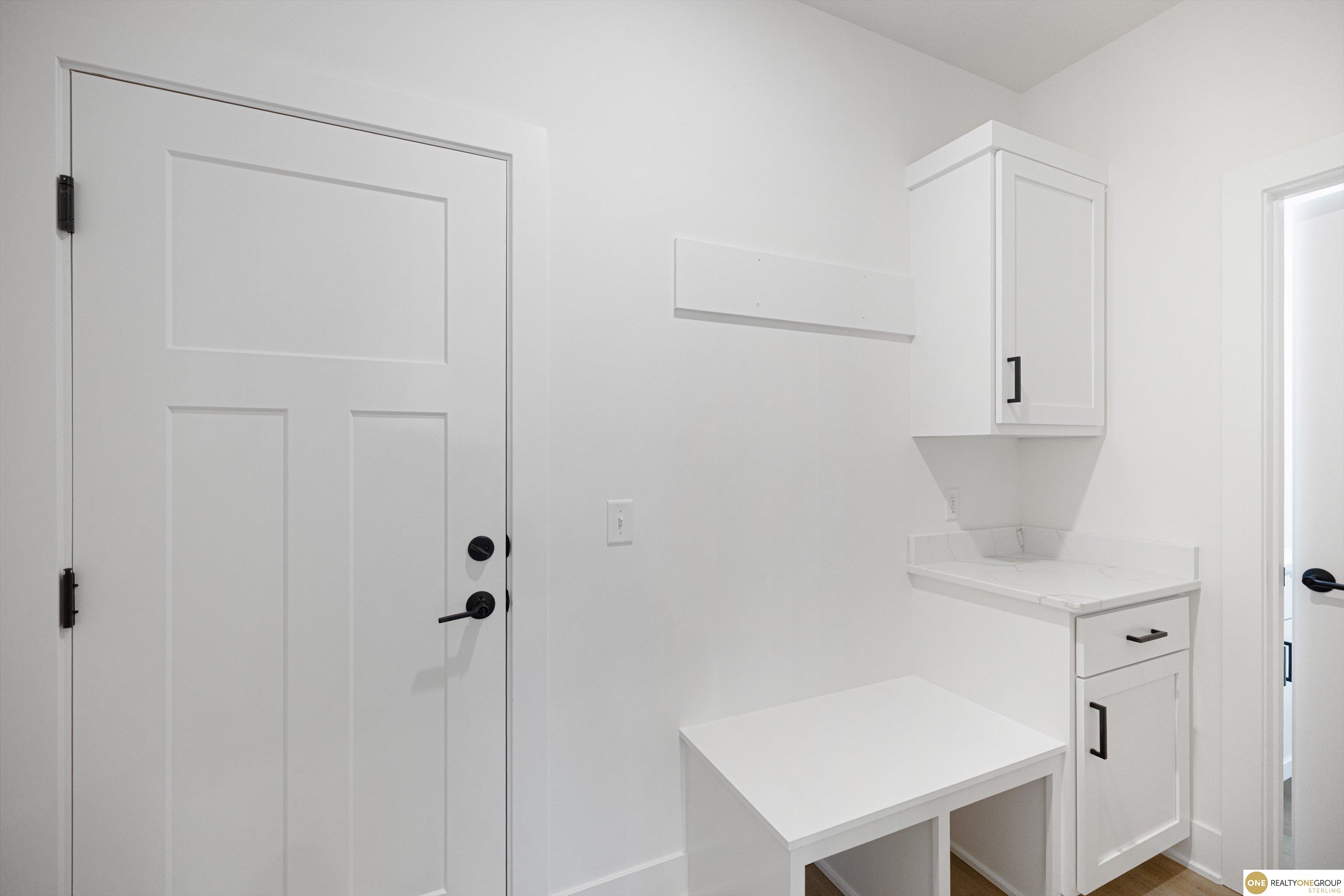 5504 N 205 Street, Elkhorn, NE, 68022