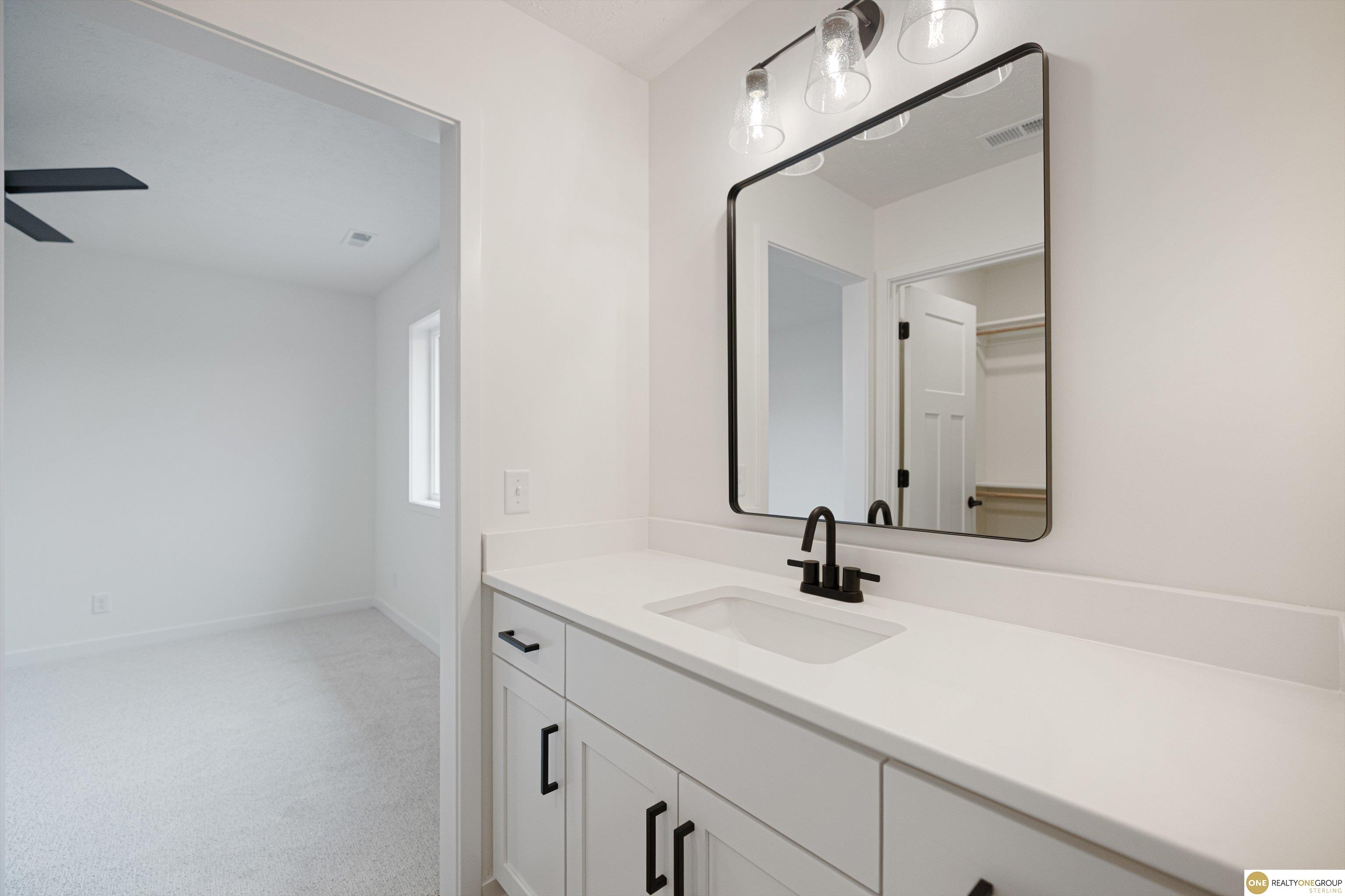 5504 N 205 Street, Elkhorn, NE, 68022