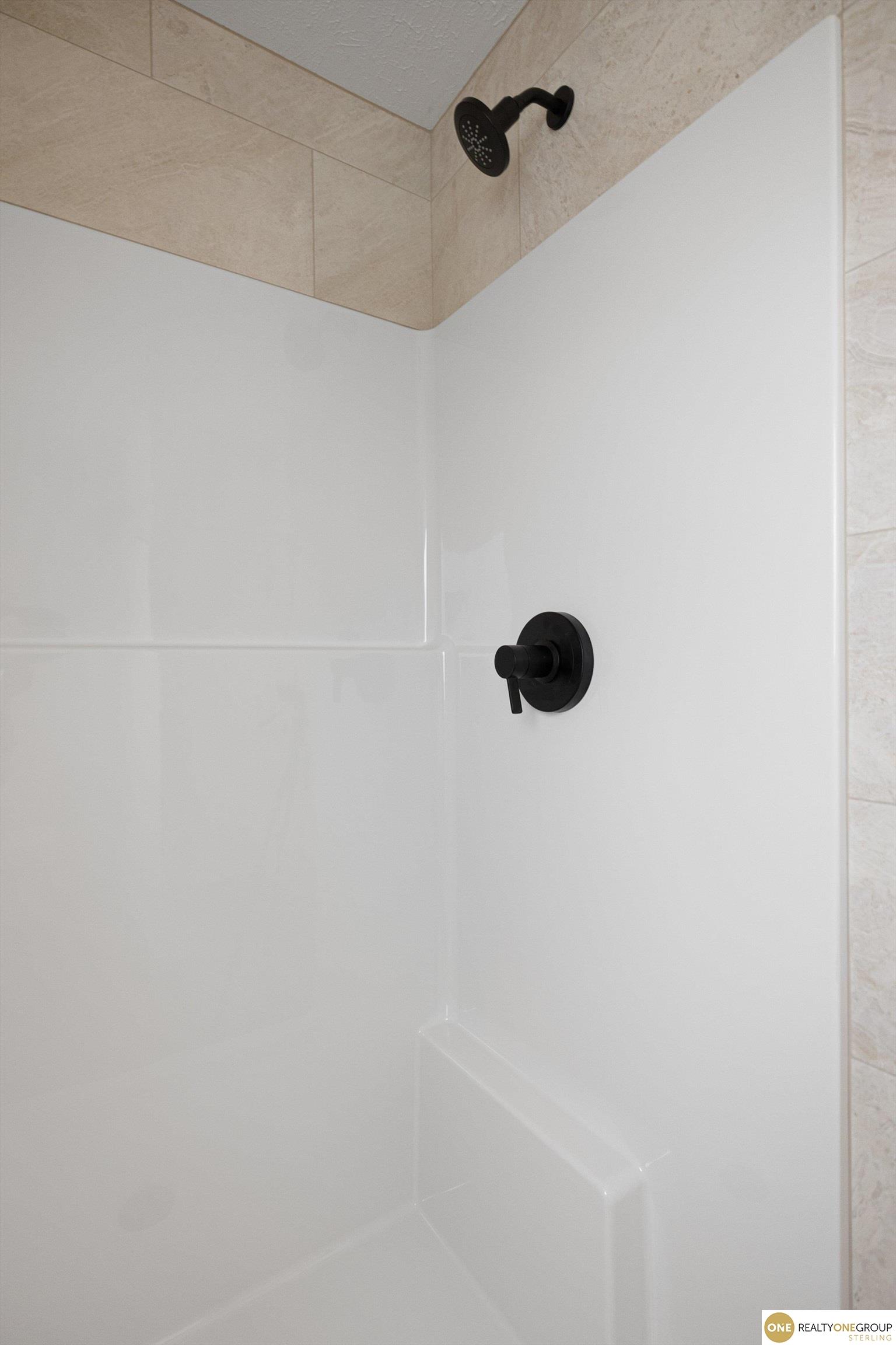 5504 N 205 Street, Elkhorn, NE, 68022