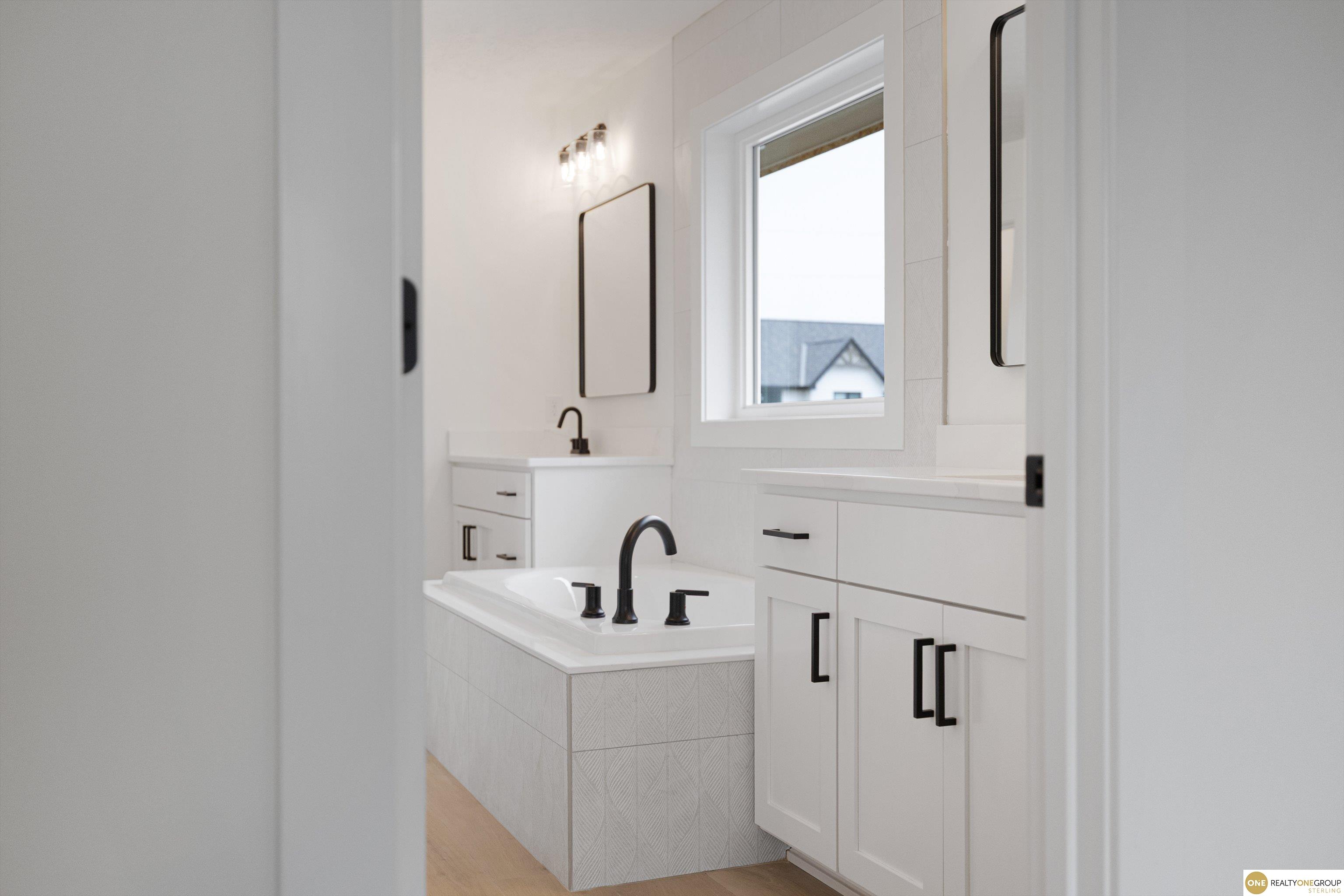 5504 N 205 Street, Elkhorn, NE, 68022