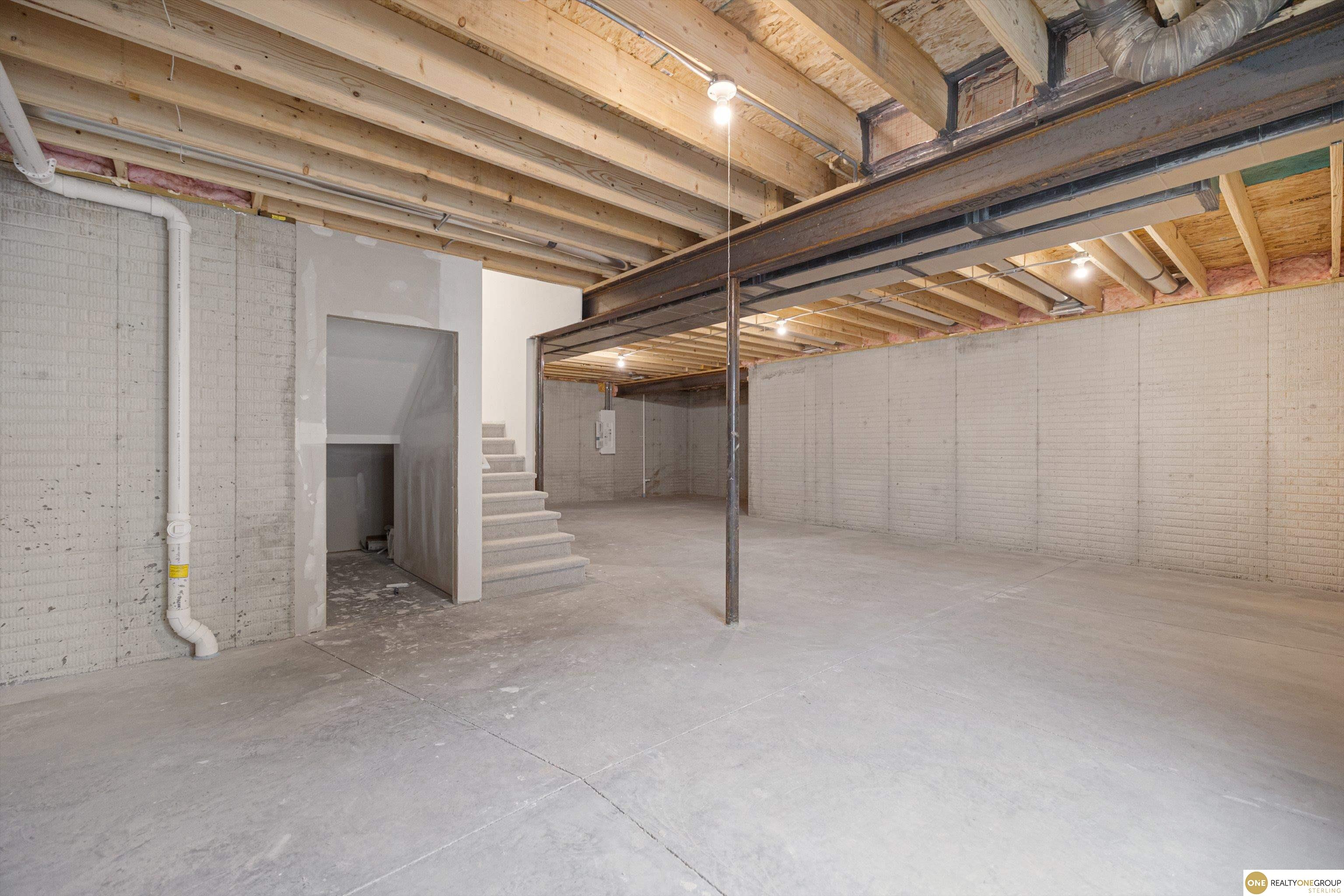 5504 N 205 Street, Elkhorn, NE, 68022