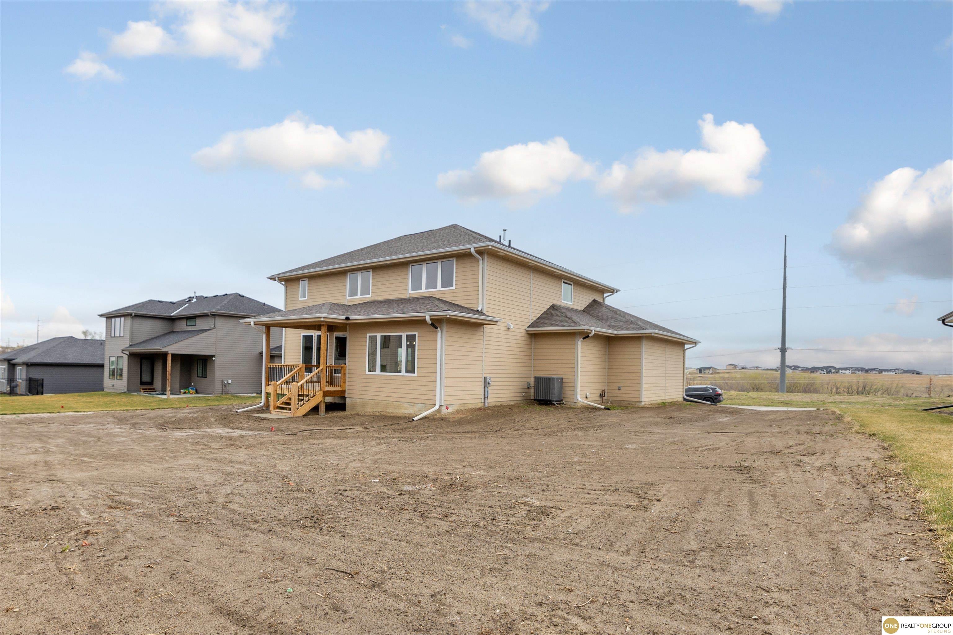 5504 N 205 Street, Elkhorn, NE, 68022