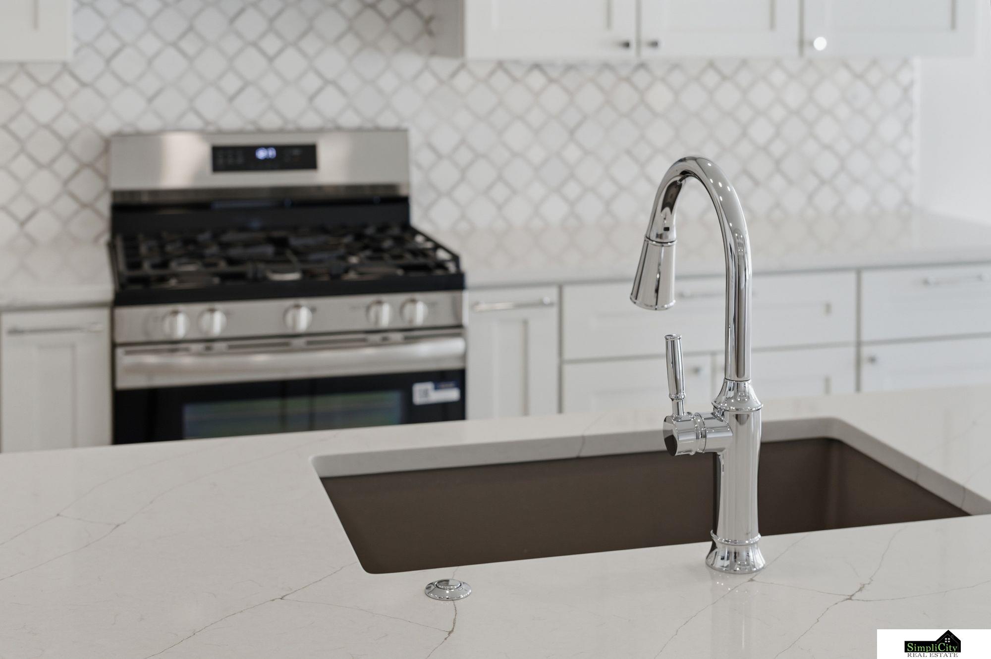 9515 Breashears Street, Lincoln, NE, 68516