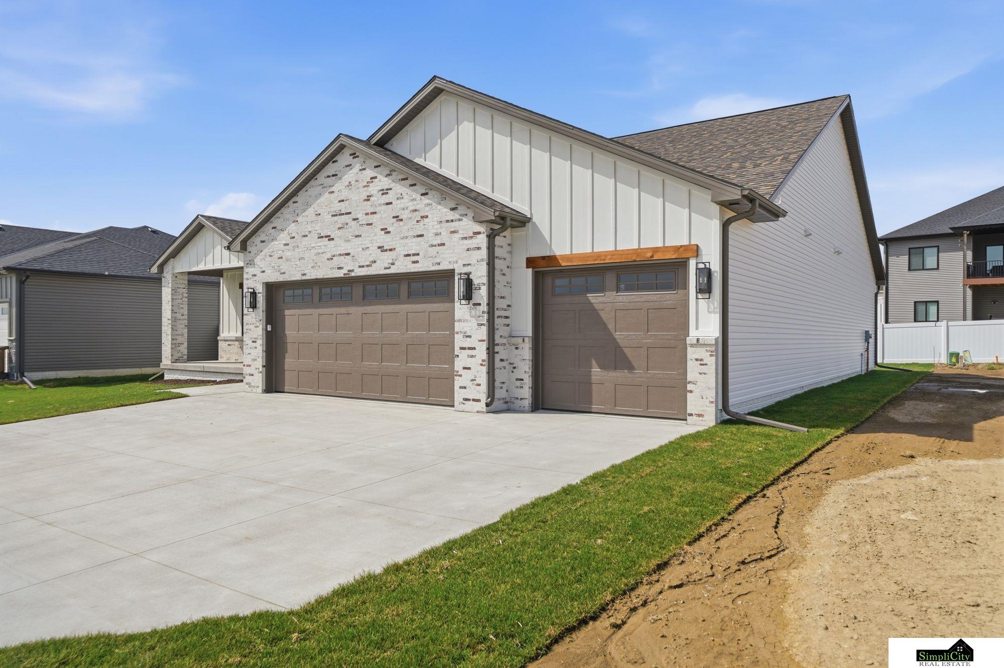 9515 Breashears Street, Lincoln, NE, 68516