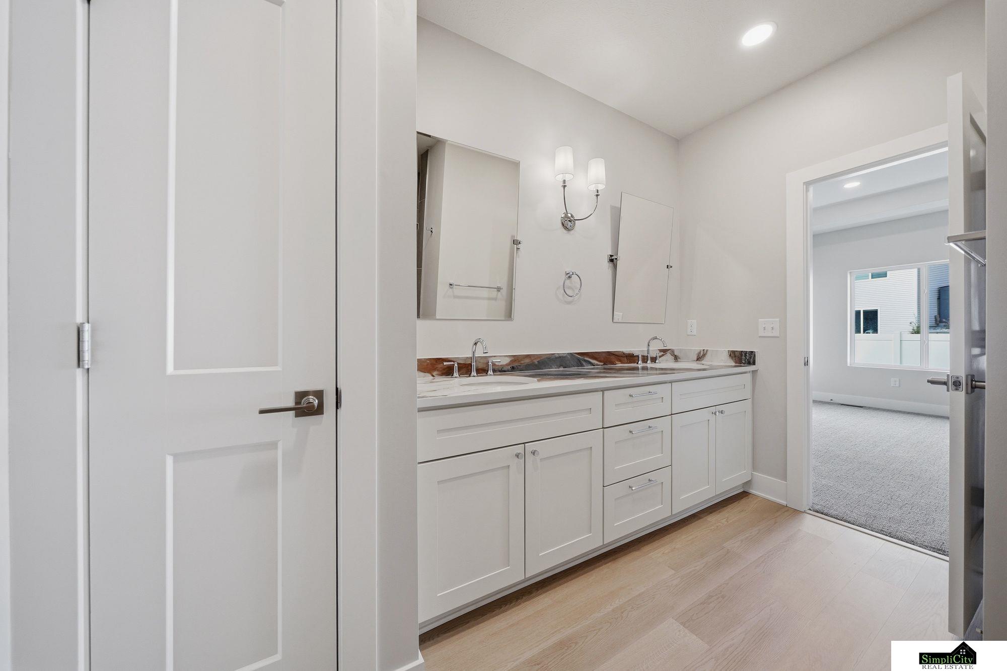 9515 Breashears Street, Lincoln, NE, 68516