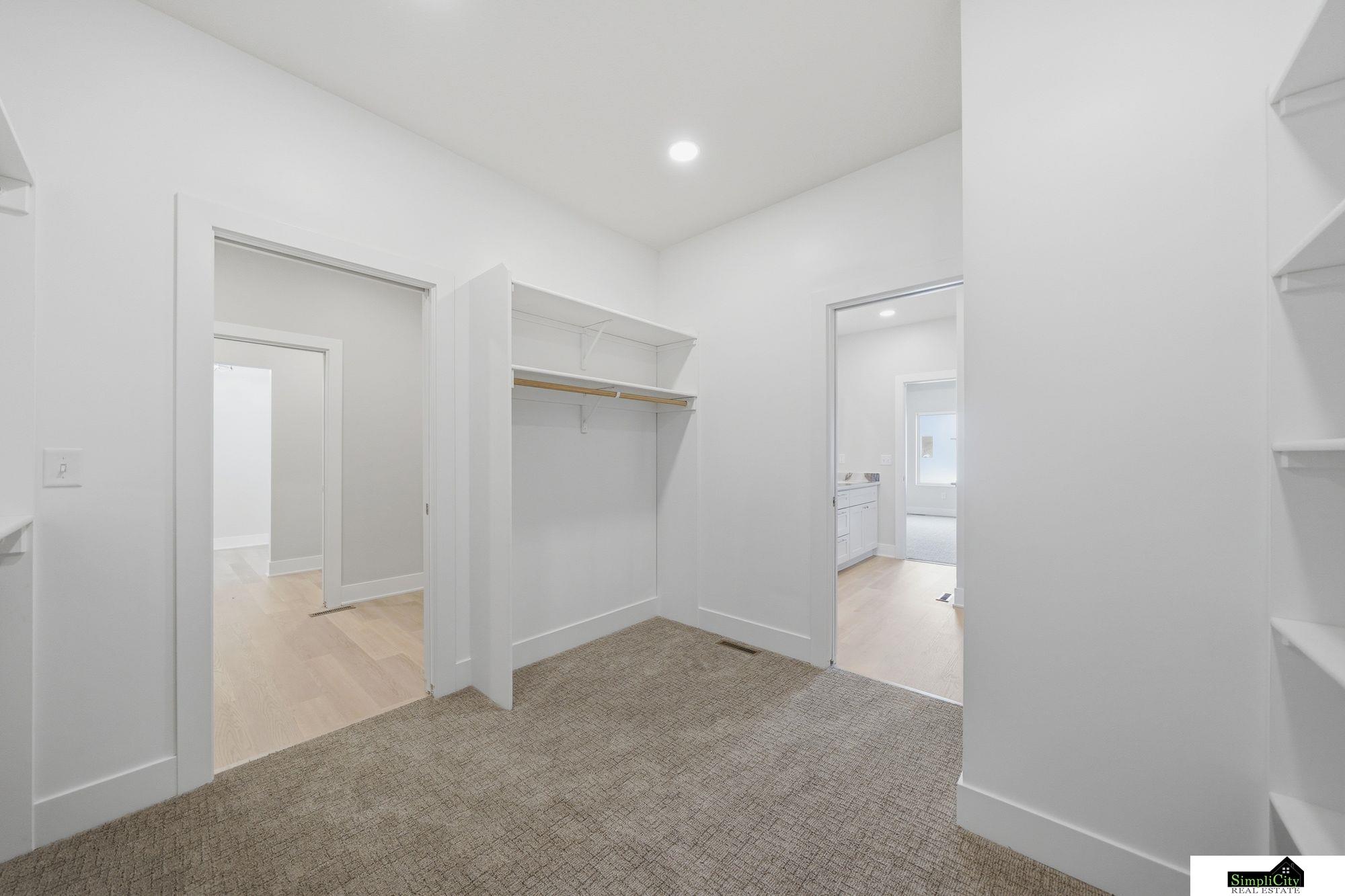 9515 Breashears Street, Lincoln, NE, 68516