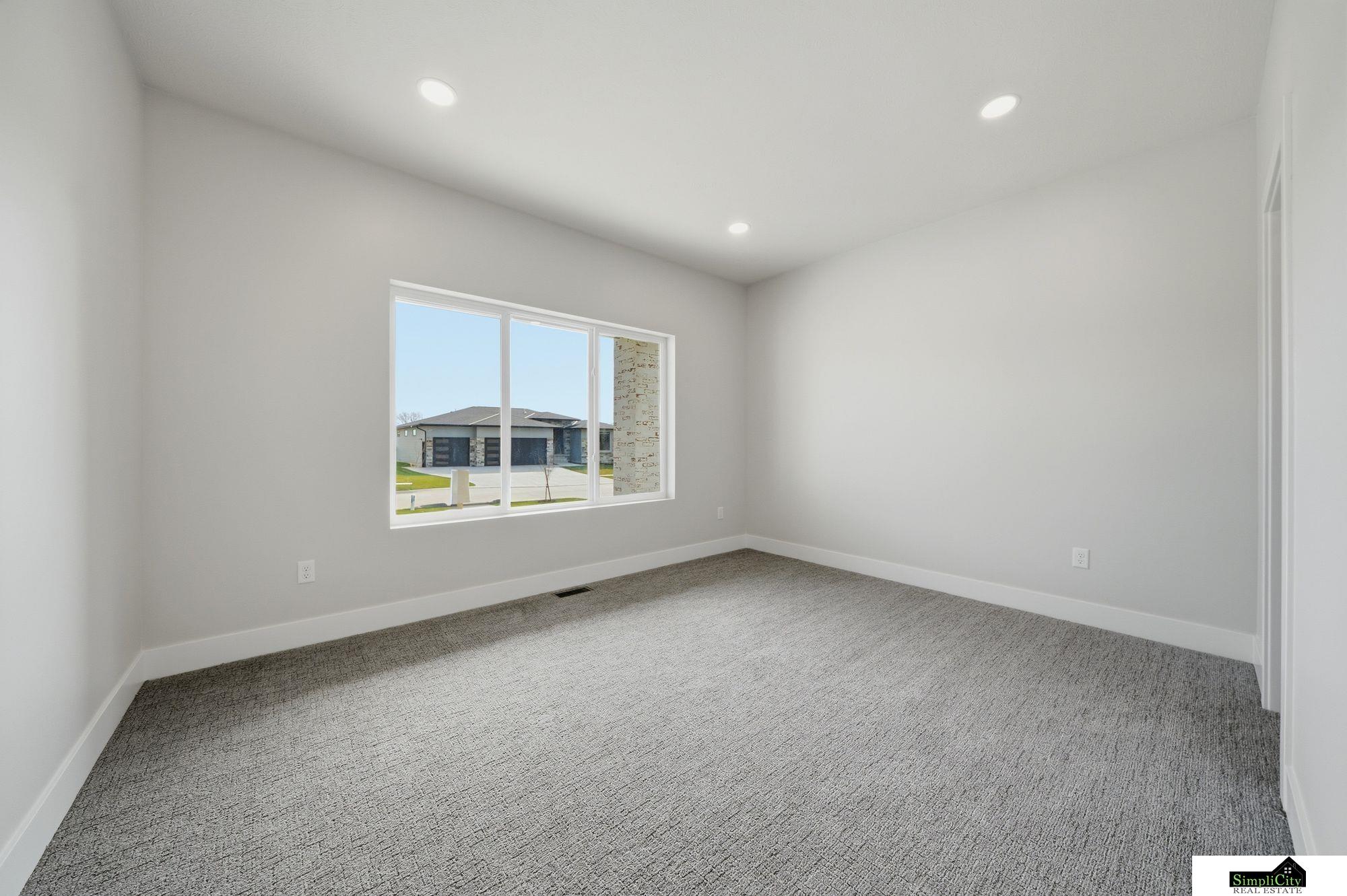 9515 Breashears Street, Lincoln, NE, 68516