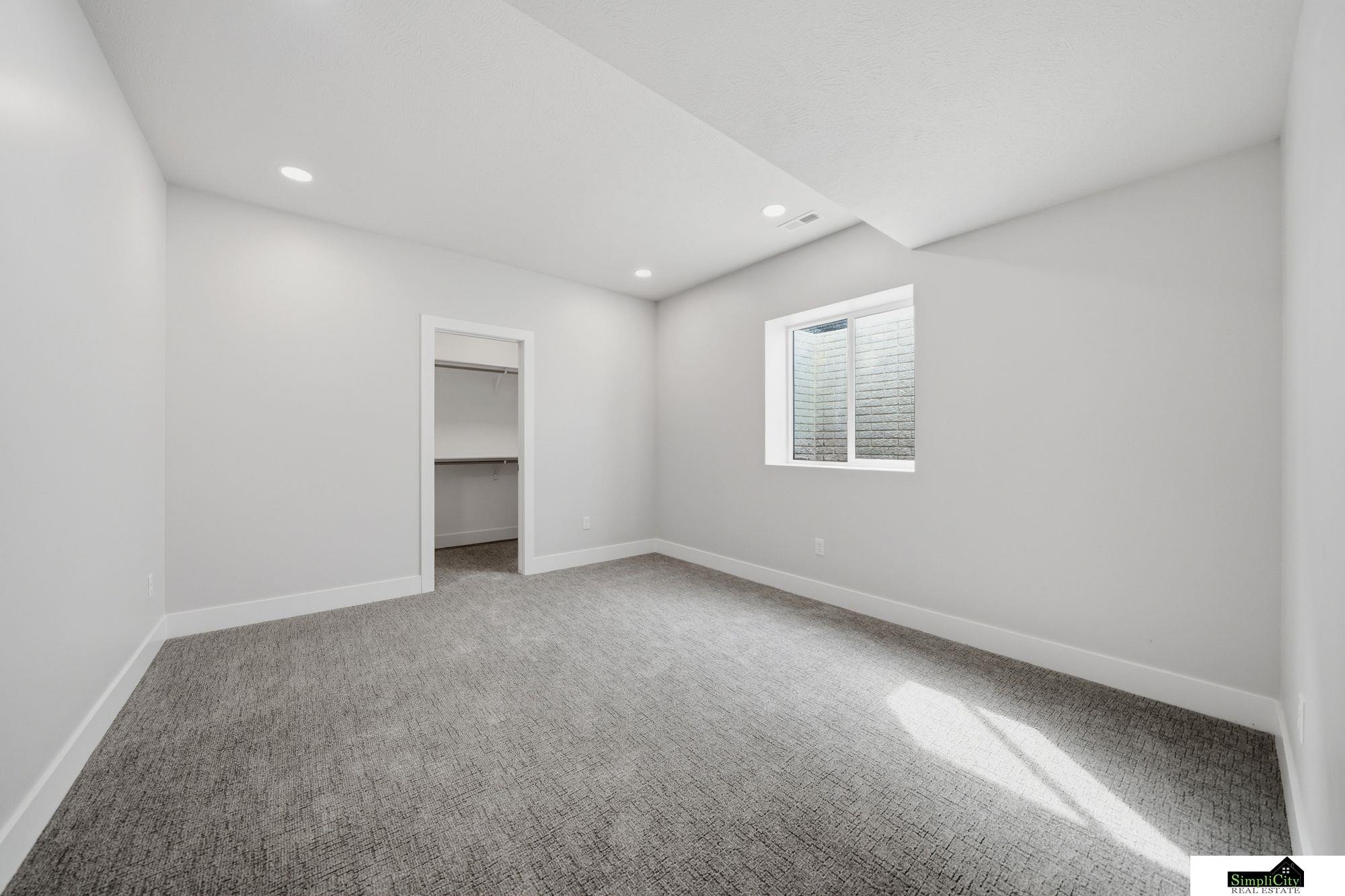 9515 Breashears Street, Lincoln, NE, 68516