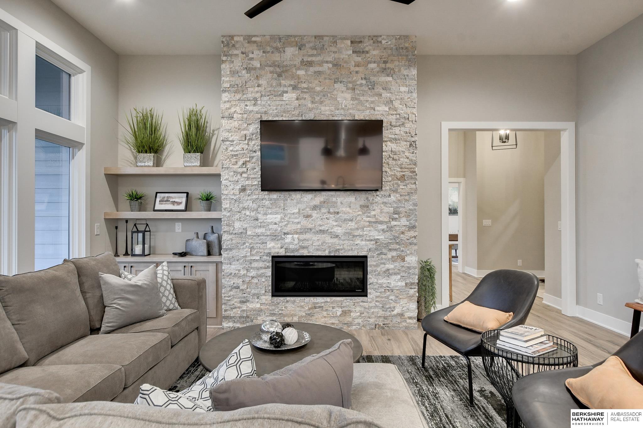 3111 209th Street, Elkhorn, NE, 68022