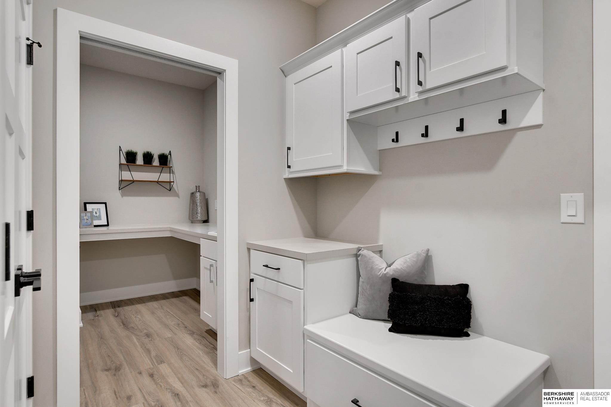 3111 209th Street, Elkhorn, NE, 68022