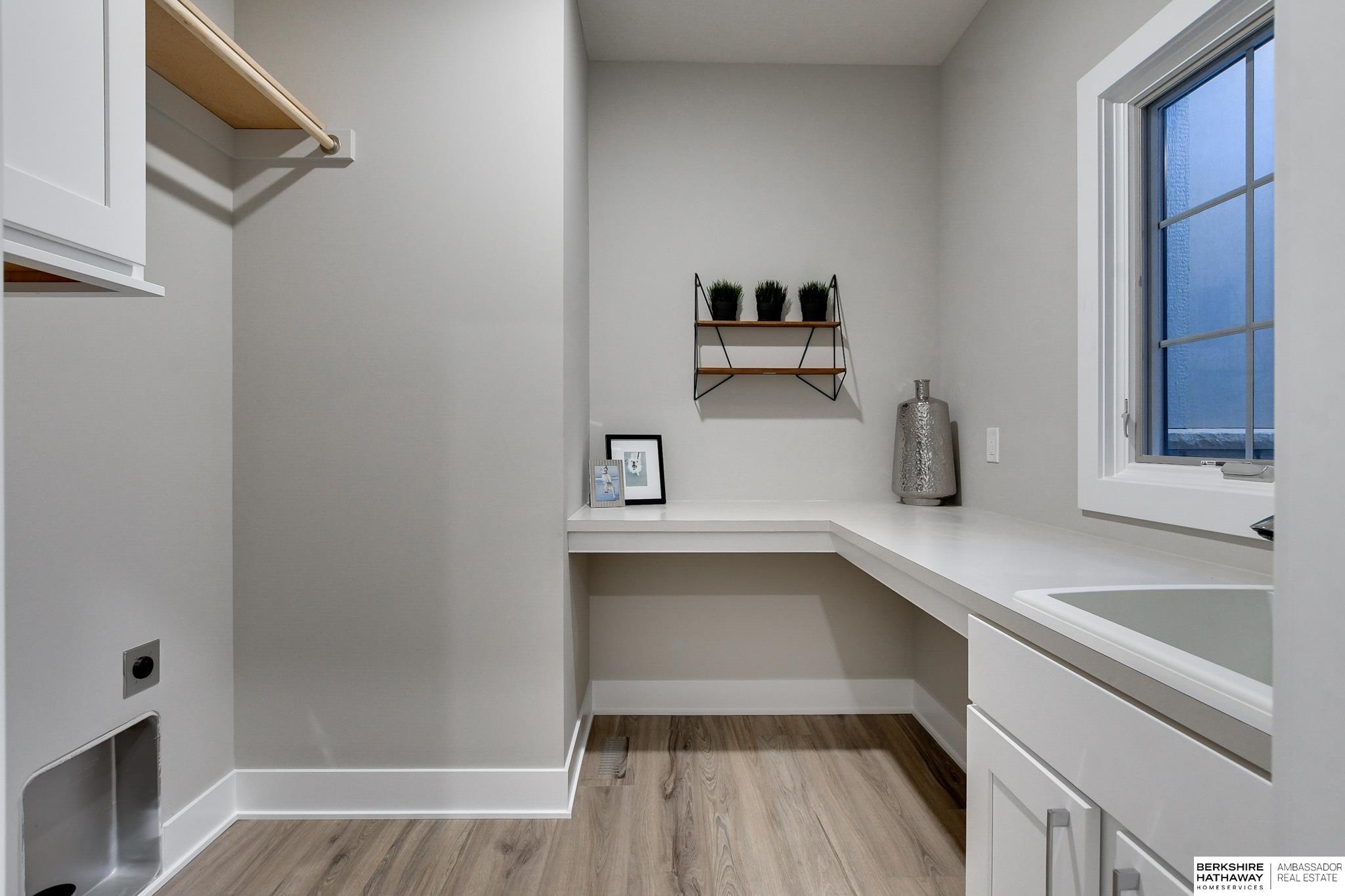 3111 209th Street, Elkhorn, NE, 68022