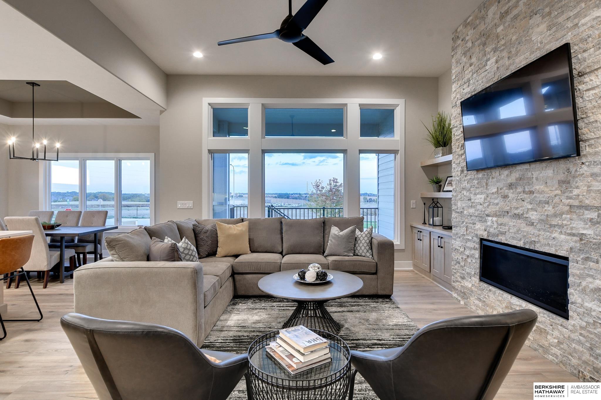 3111 209th Street, Elkhorn, NE, 68022